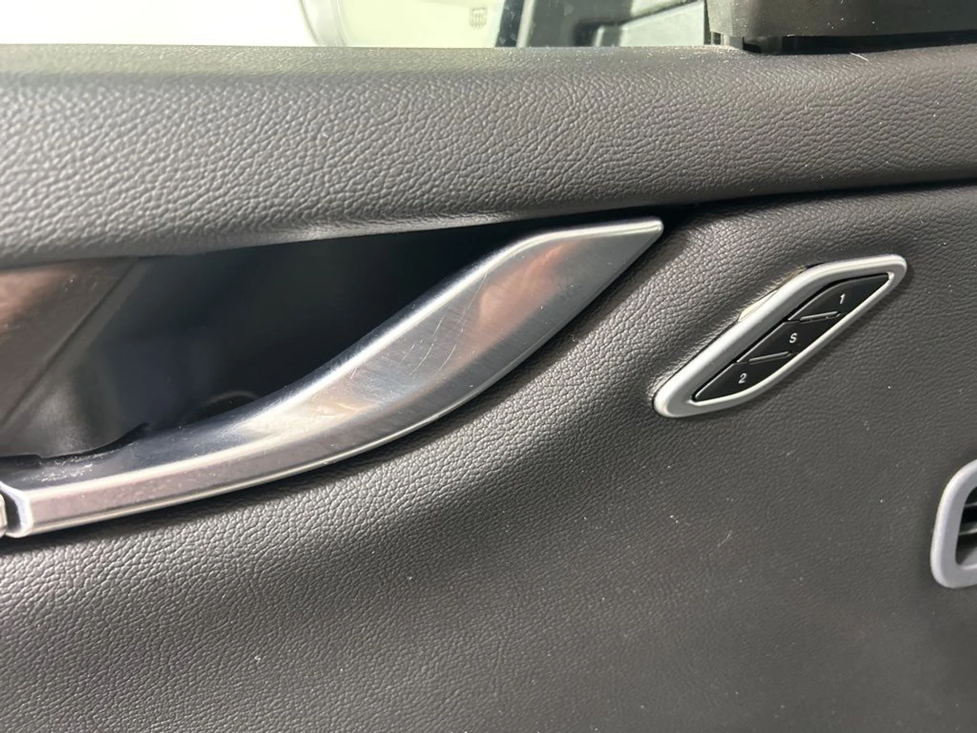 mph020_3764092497_3ef42c722b34a32666ad054c5b6af71b_42c28e9adf