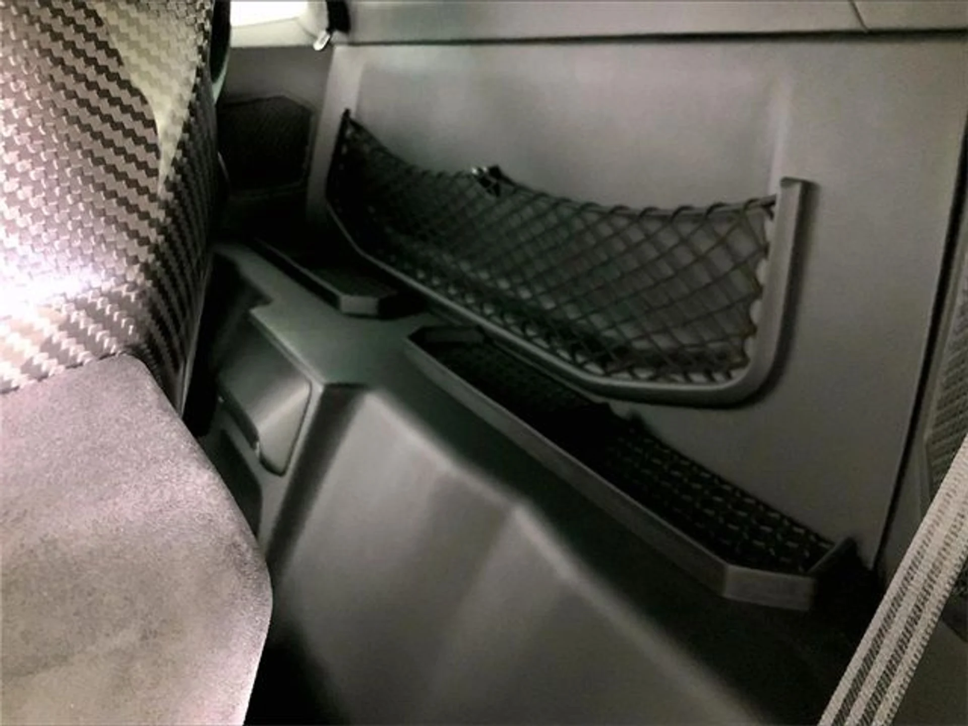 mph020_3775262374_e67eaf1b508b58226f6bf47ce7d84327_32d96699d7