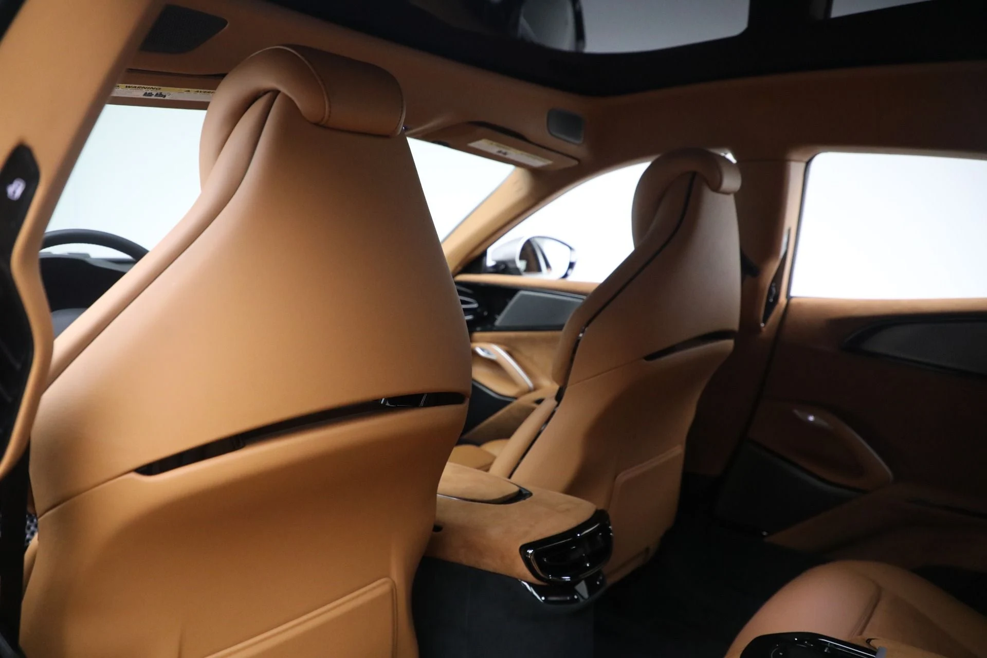 mph020_3775493445_Used_2024_Ferrari_Purosangue_1770065660_d36a53edbc