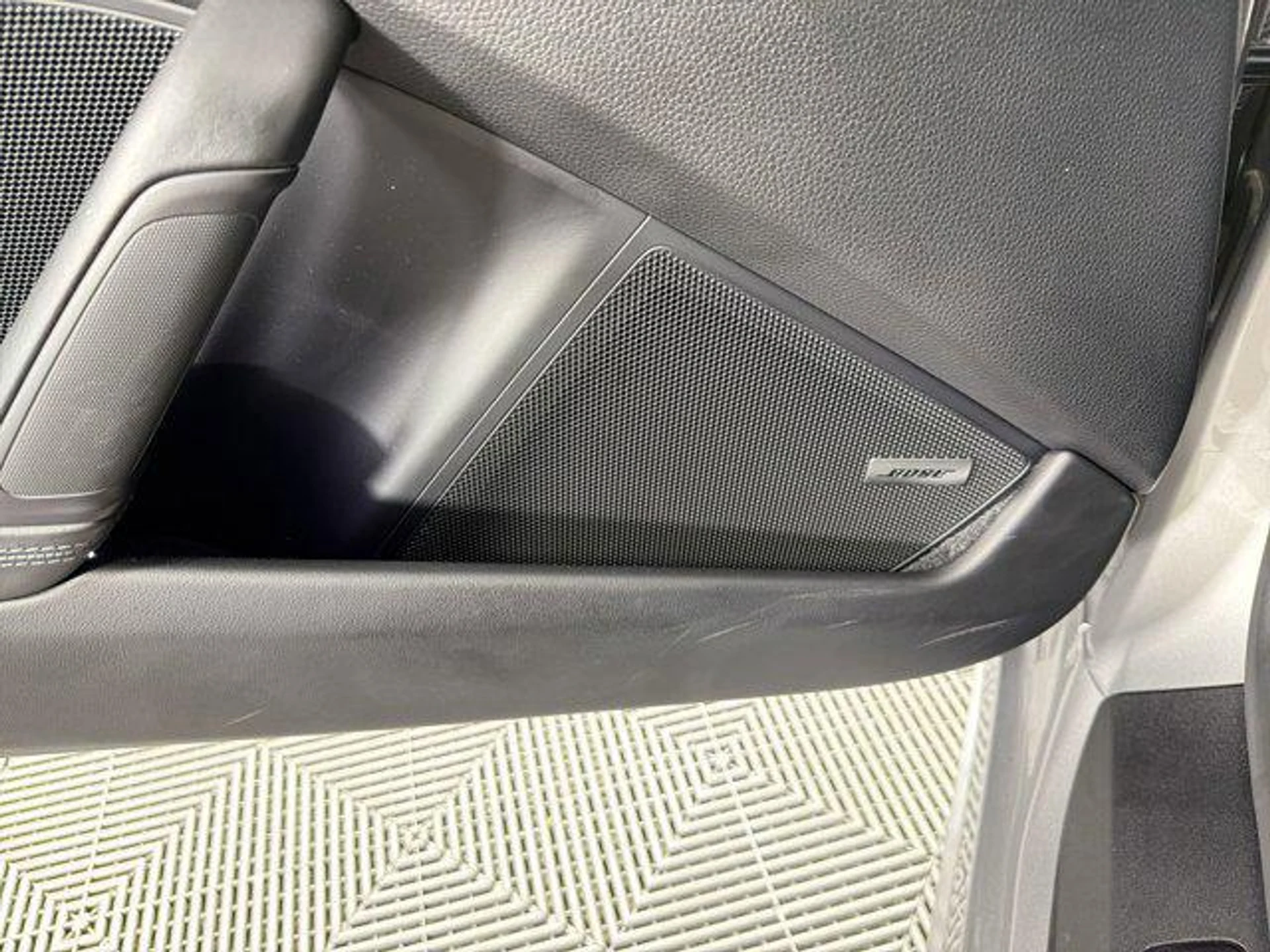 mph020_3790878569_l_IG_Dzxohk_Iip_X99_Euf_Pwn0f_IXVU_73a6aa407a