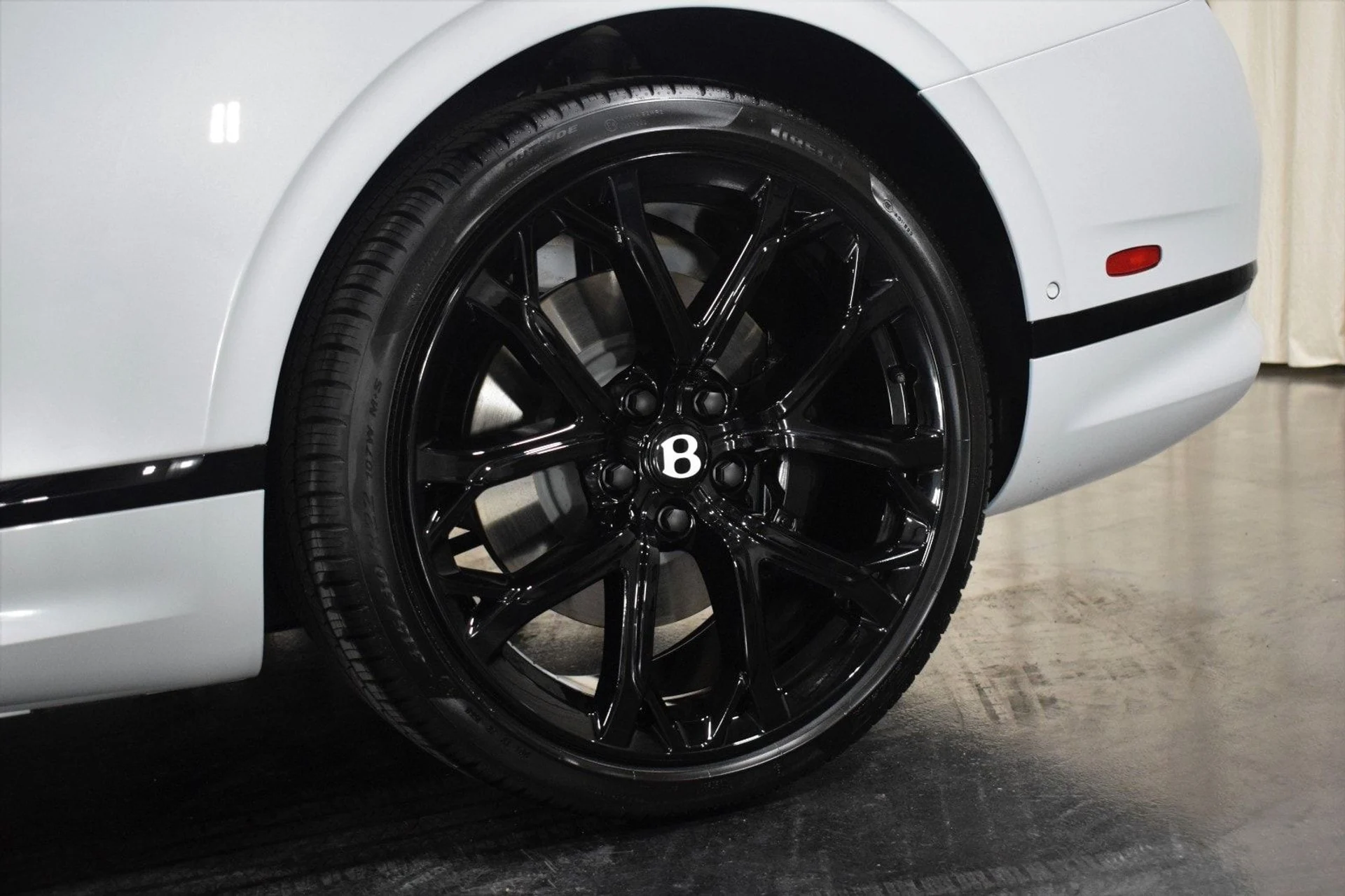 mph020_379110981_569c38aacc5cd745291f4fe01ca90c3ex_b604670734