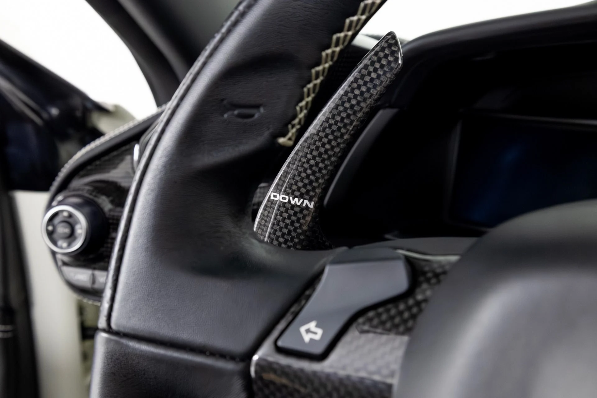 mph020_3794908671_Used_2018_Ferrari_488_Spider_1768934434_ea1b2cbf15