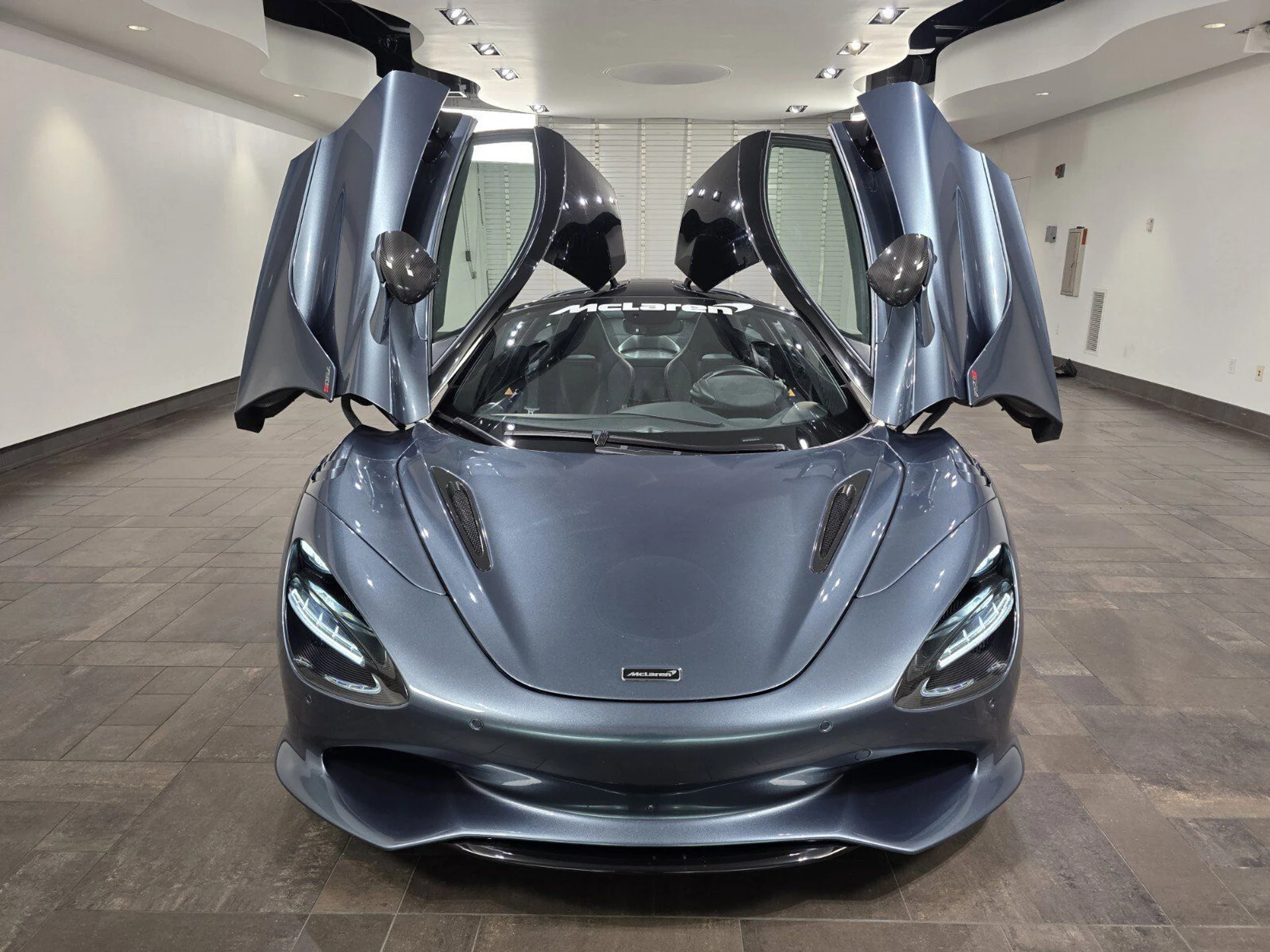 mph020_3797893777_efd7f1430e0eaef2f6870457790a6912_9bf45945b4