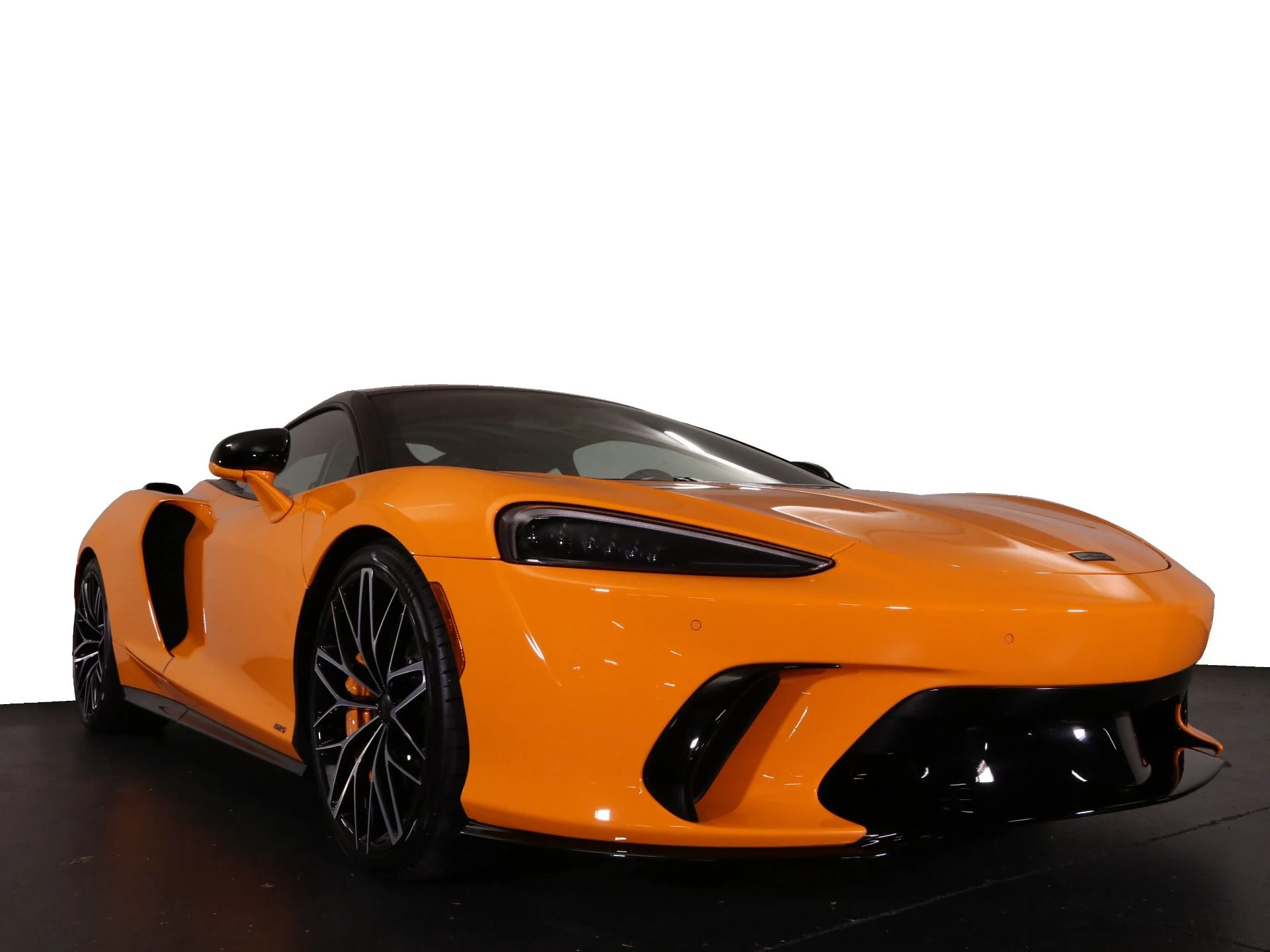 mph020_3800029557_New_2025_Aston_Martin_DBX_707_1752297236_234a82c5b8