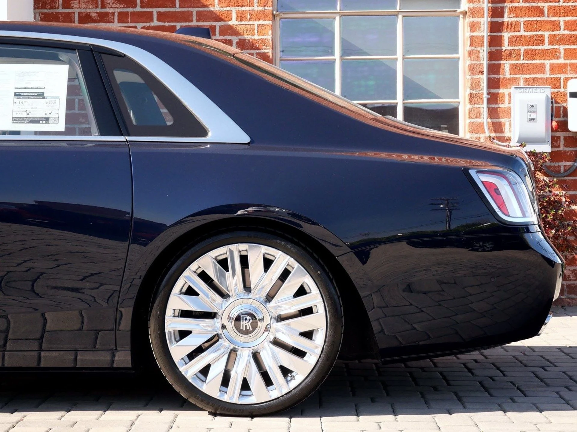 mph020_3803787444_b8e1b30e0ddeade47a5c421de2e2930fx_396a6d8d74