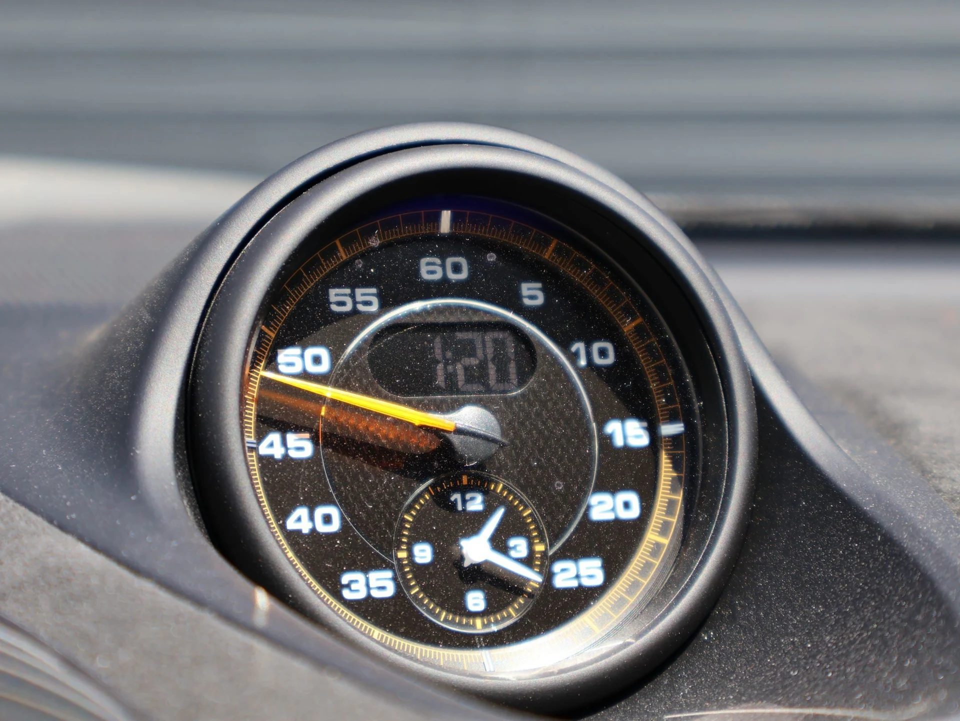 mph020_3804835623_79b2e82e5c7986118ff88753df36f39b_3520af4bdd