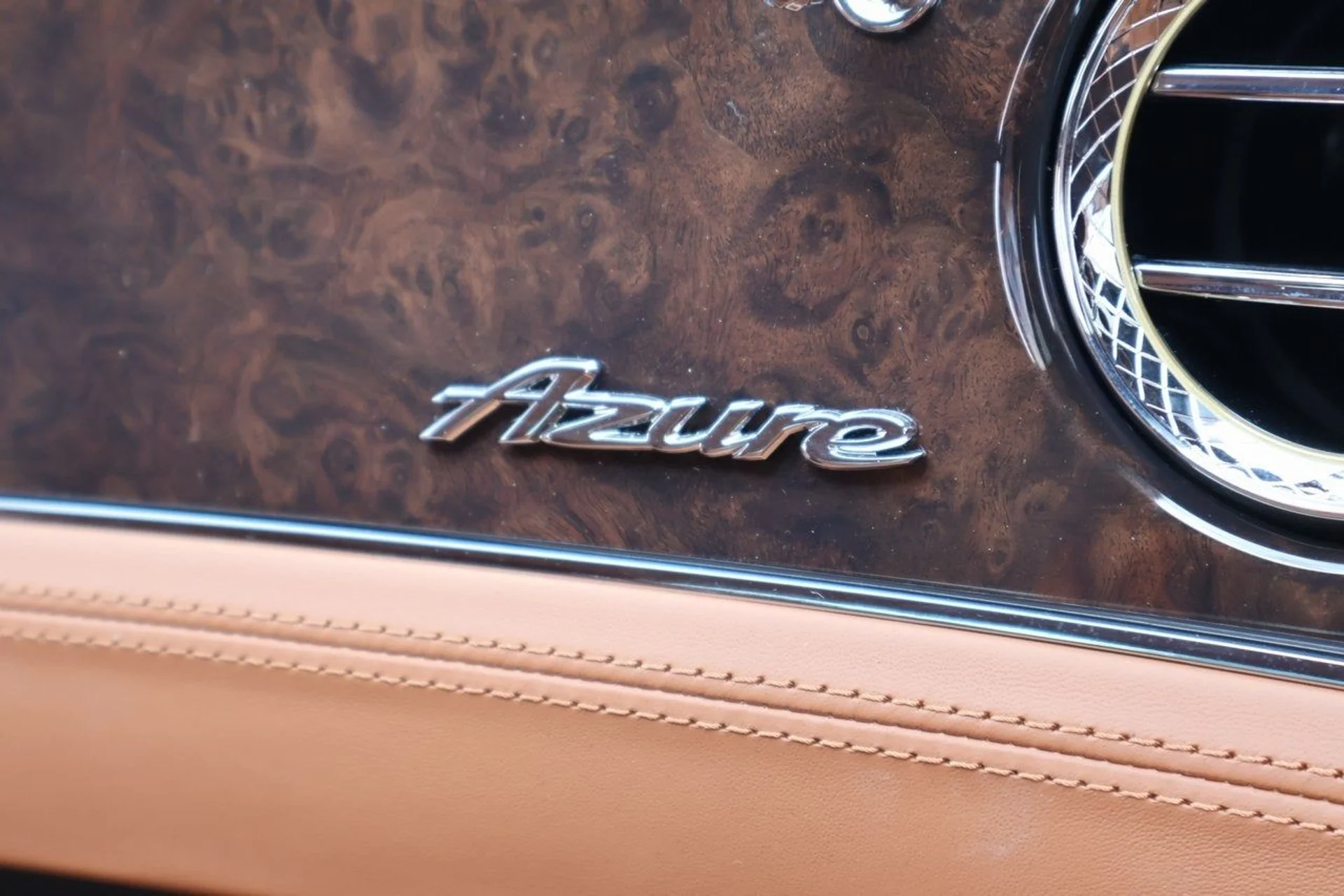 mph020_3808227773_21_0f115b3f1c