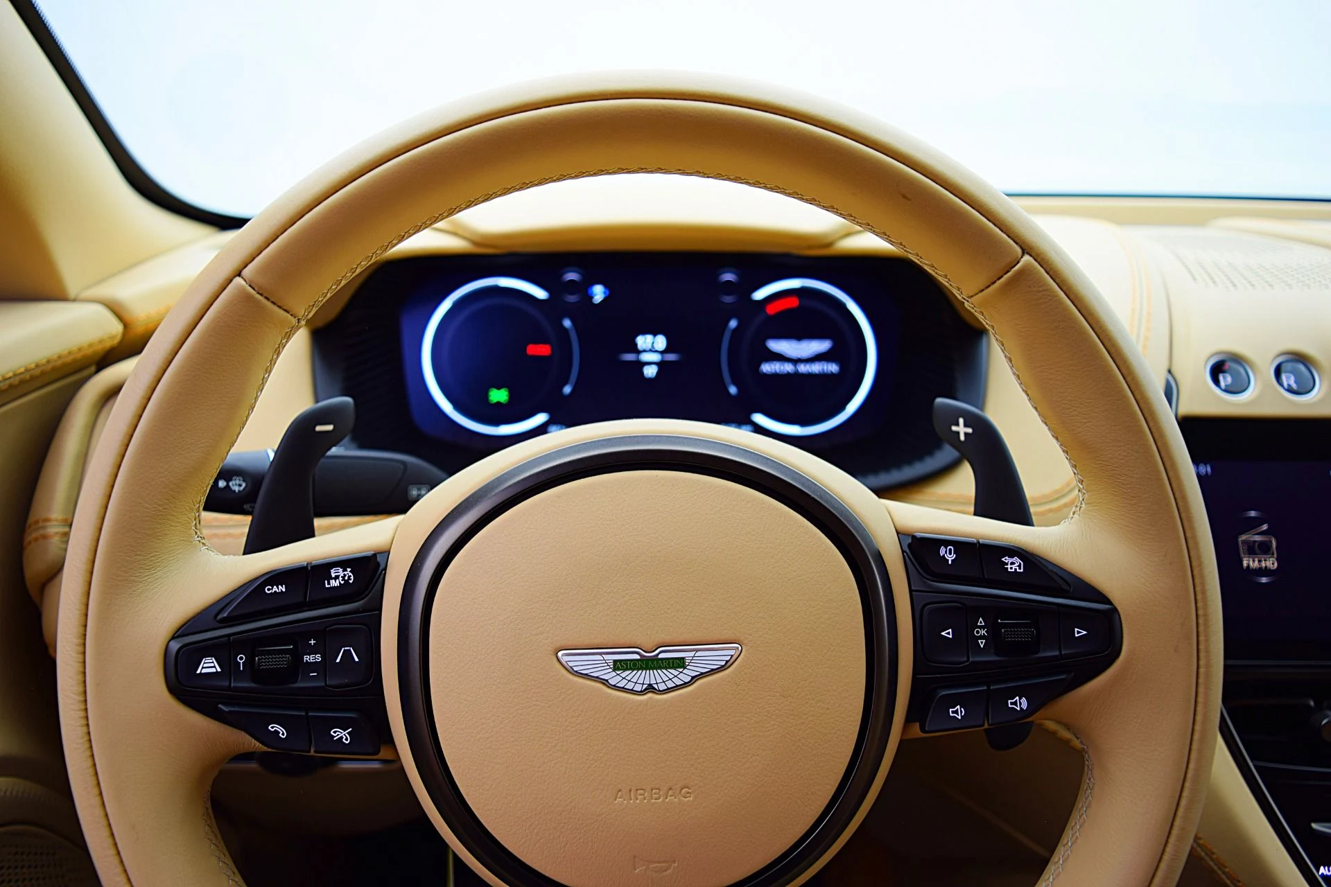 mph020_3809327589_Used_2023_Aston_Martin_DBX_707_2d695baf50