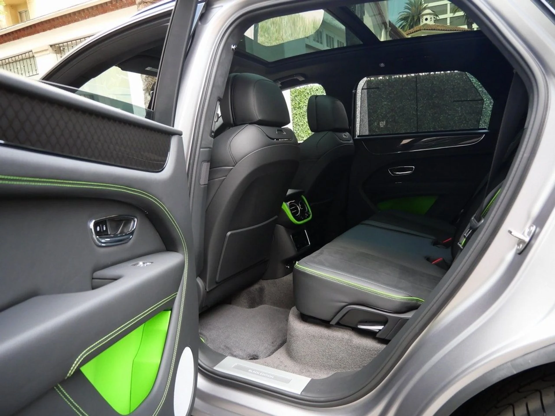 mph020_3809925574_48c5b75db2eaf218c96c65572b4c113bx_43a7369734