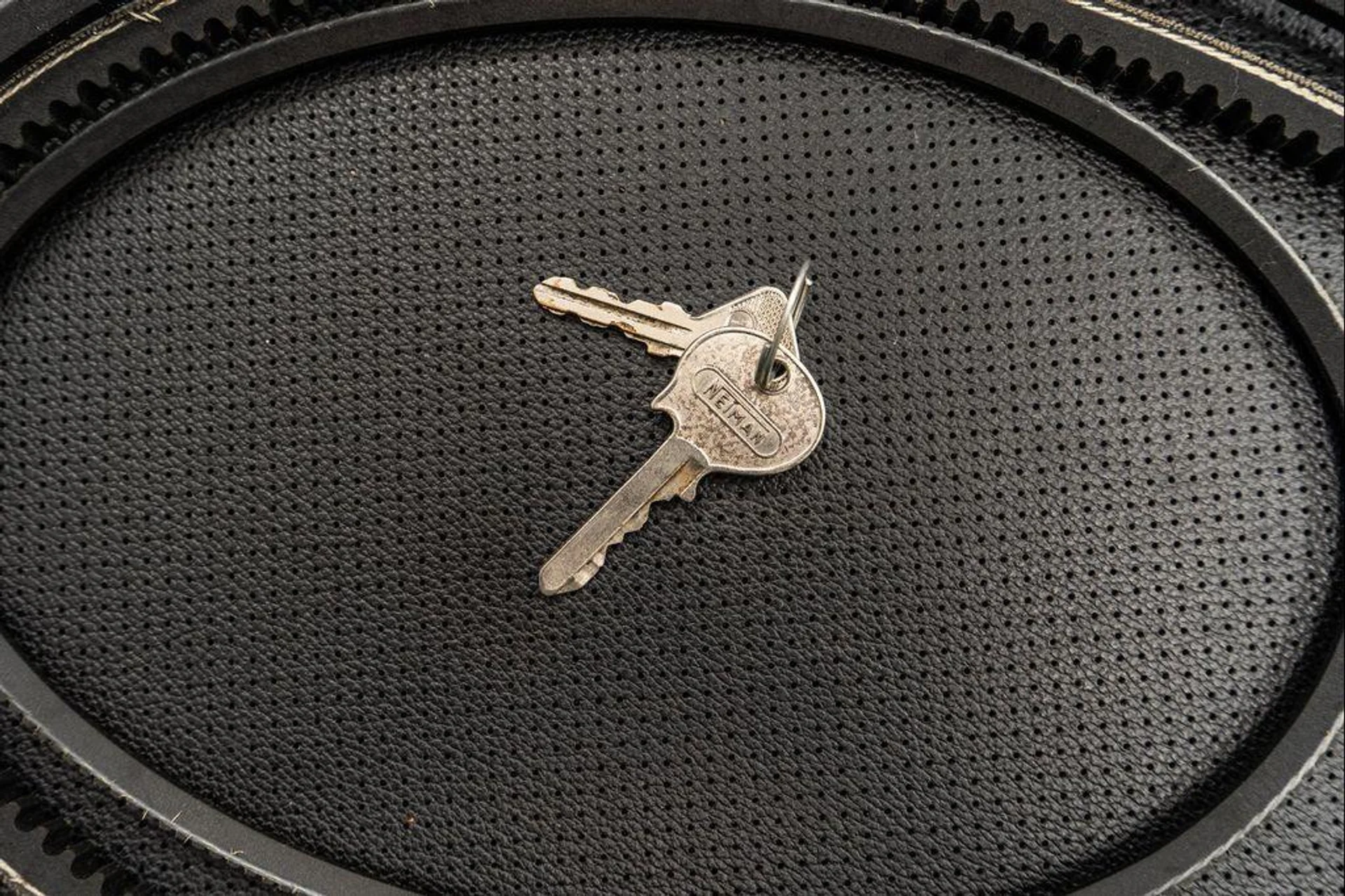 mph020_3823757261_V6w_E_Dt_Bkmc6mf_B0_h_GH_Dzrwq_N0_Q_dc84634253