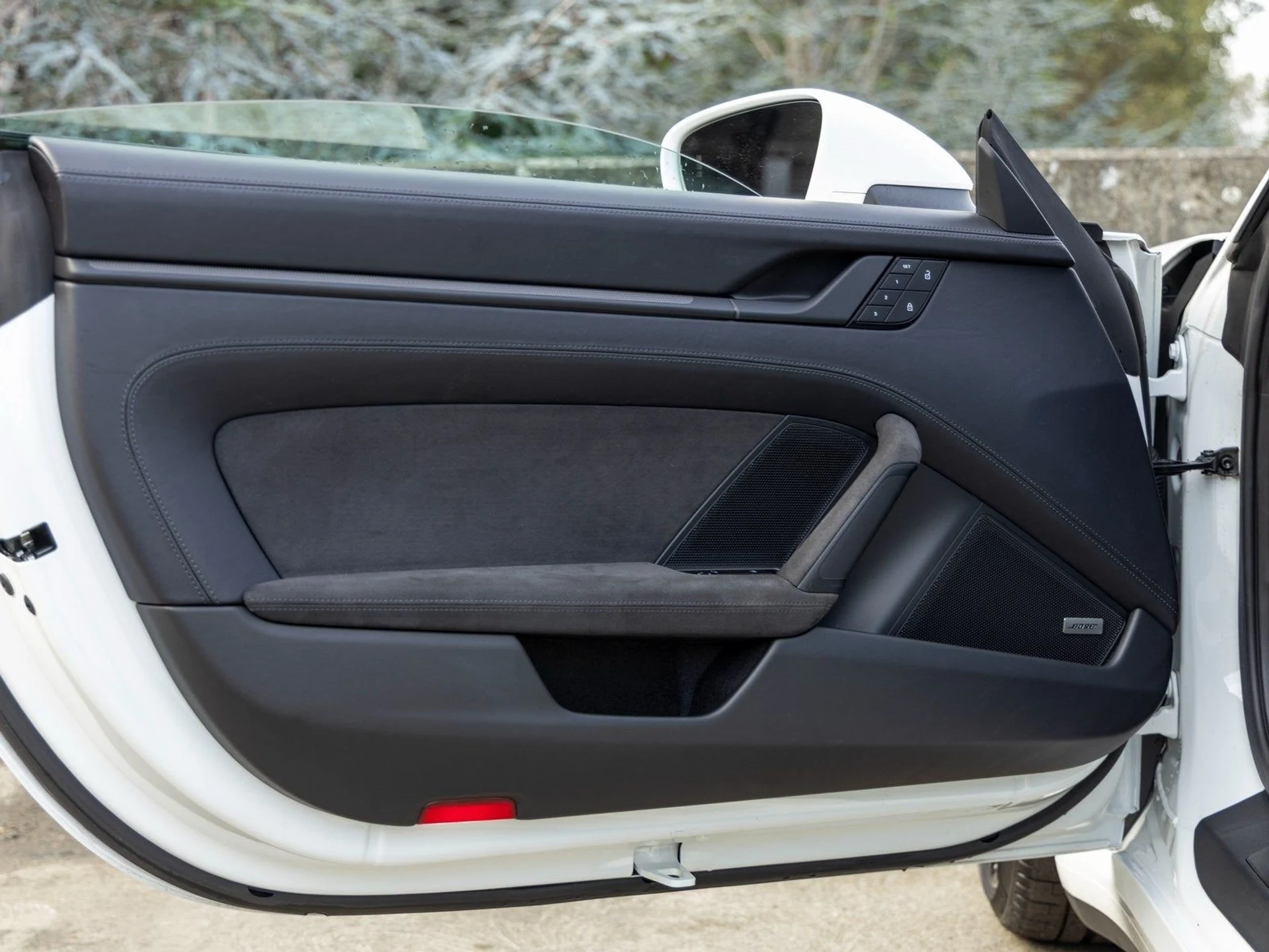 mph020_384906300_21_22c0c581db