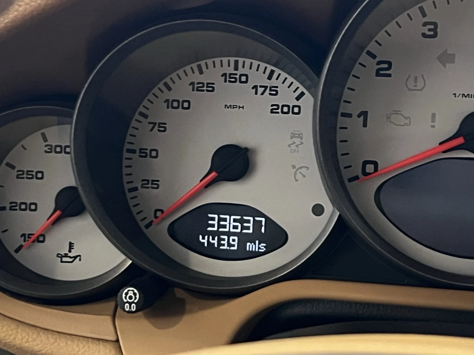 mph020_3852564455_d1dac8c9c6045487a8955af31ee90536x_bdf7adf728