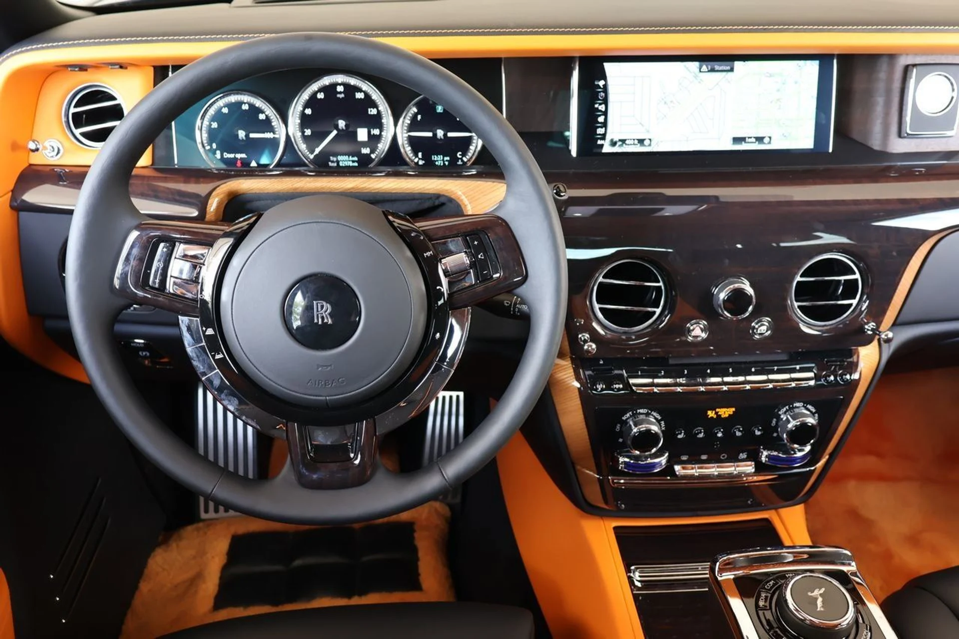 mph020_386233662_21_1ee5d270a2