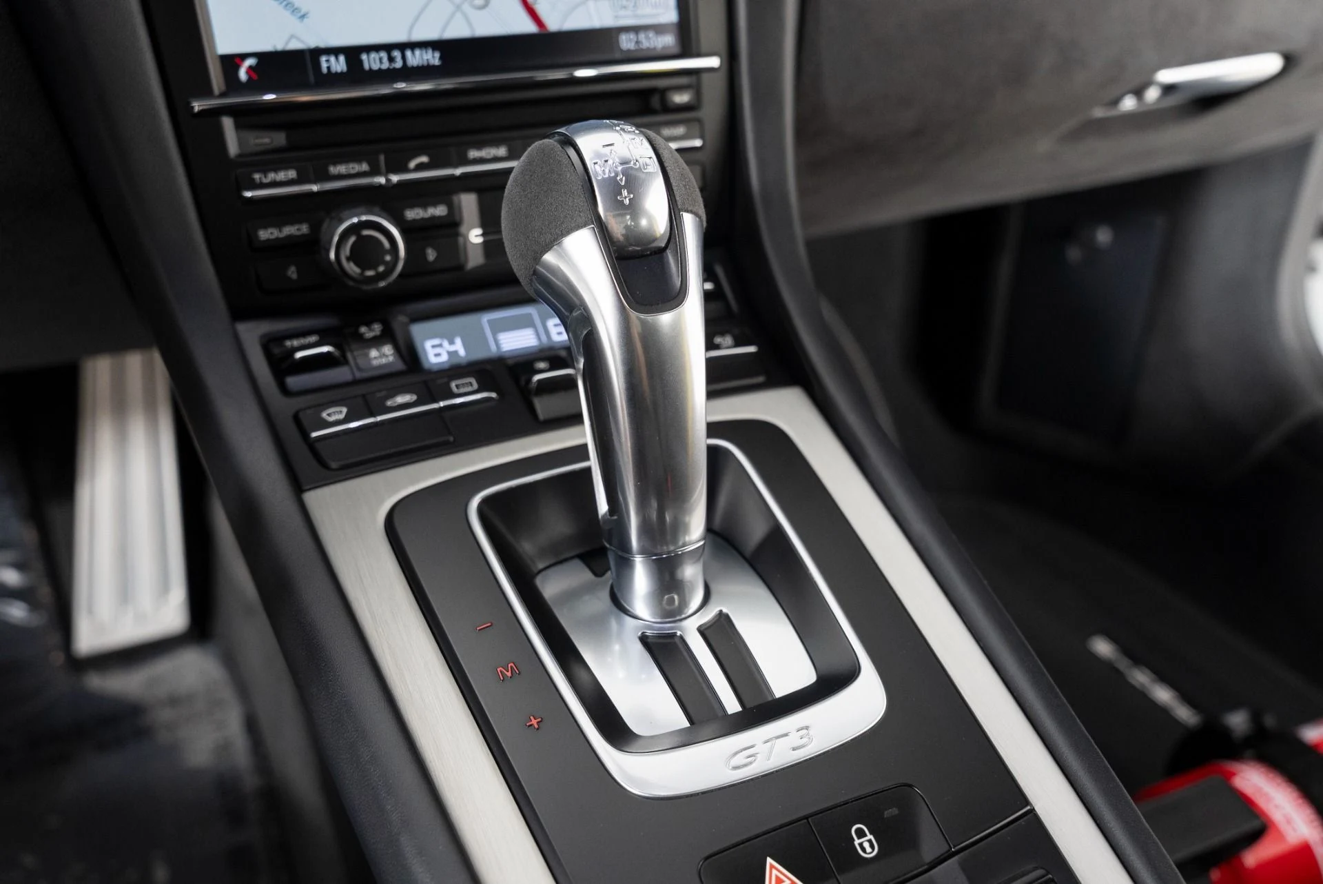 mph020_3864217683_Used_2015_Porsche_911_GT_3_1755021424_321a8657b4