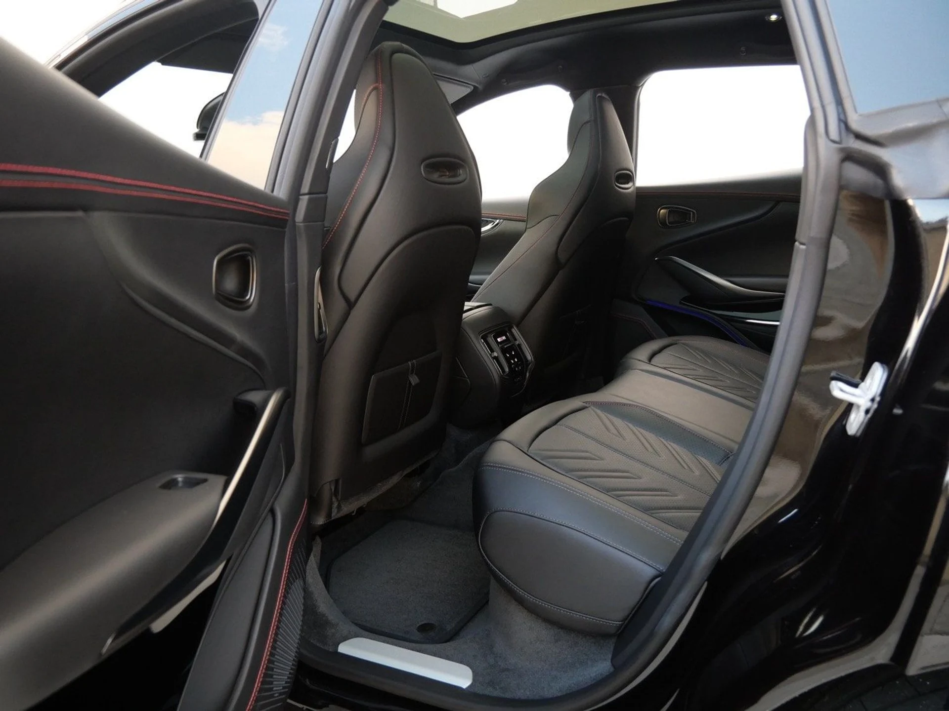 mph020_3864438770_f6a4c91fbf1073c1a40cb072980c6f47x_22496da484