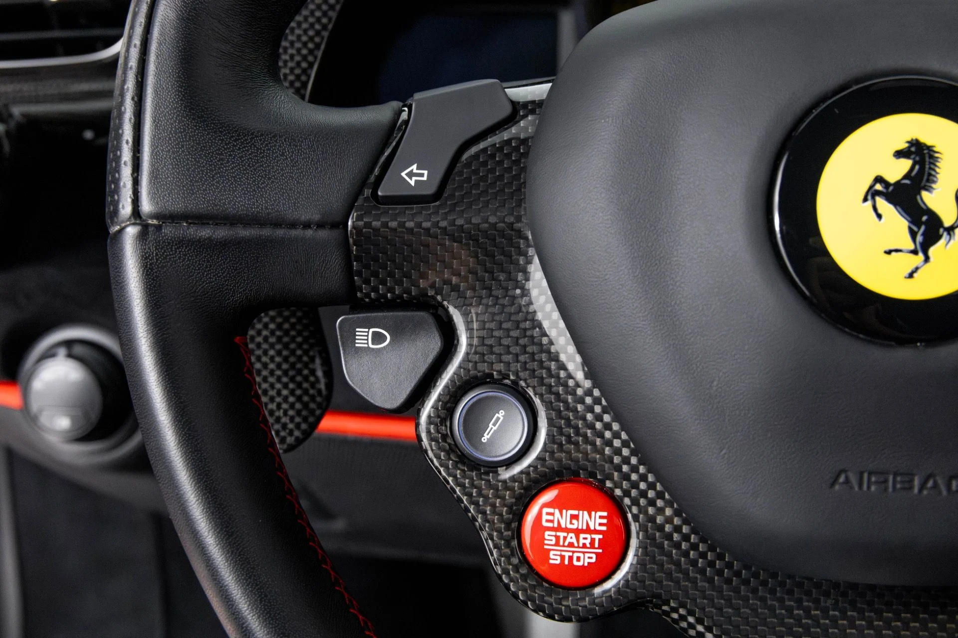 mph020_3864956785_Used_2019_Ferrari_488_Pista_Coupe_1764015854_5186244666