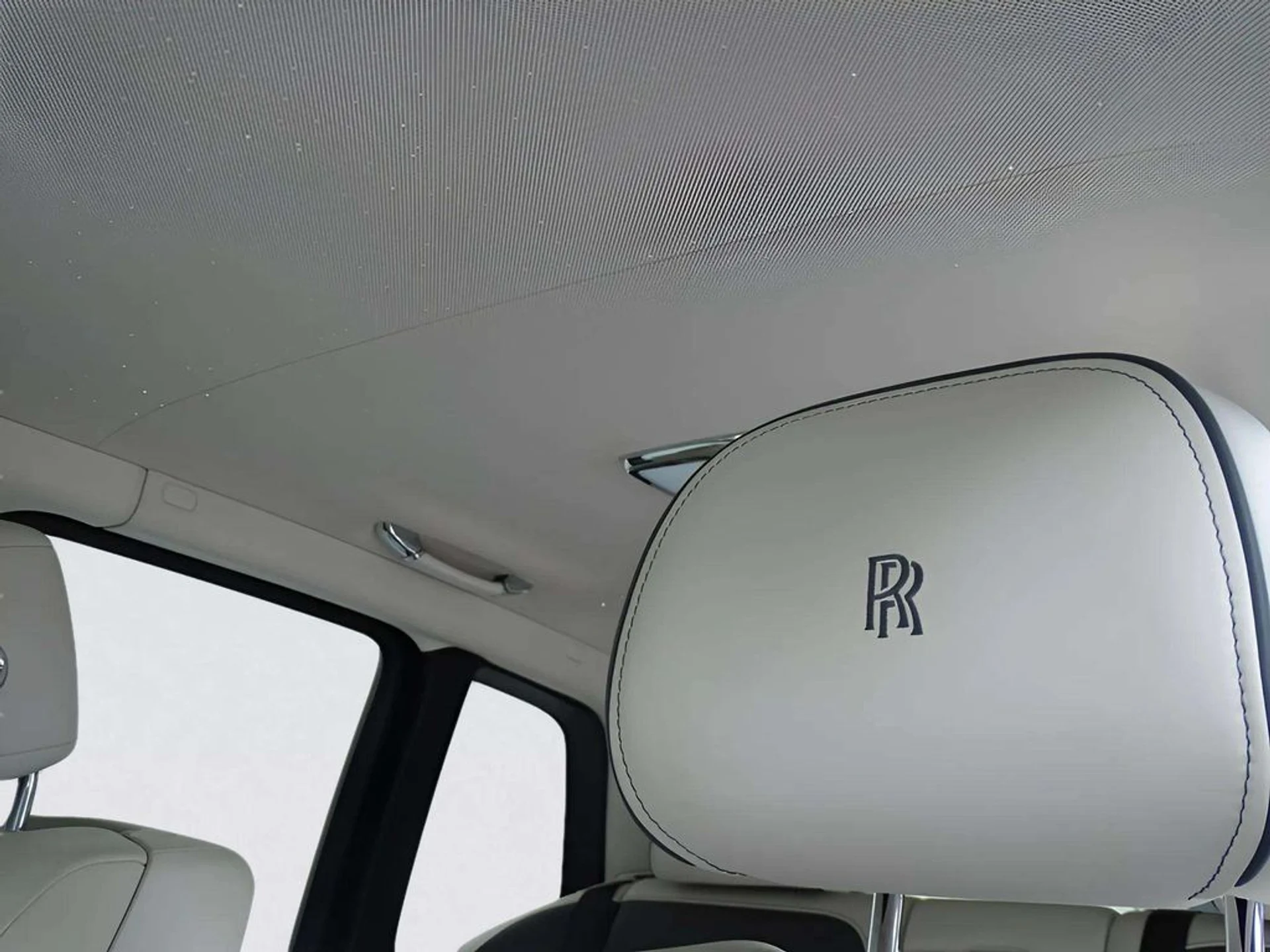 mph020_3866636917_3d306ae484c54e515a02a756a5260242x_7694024947