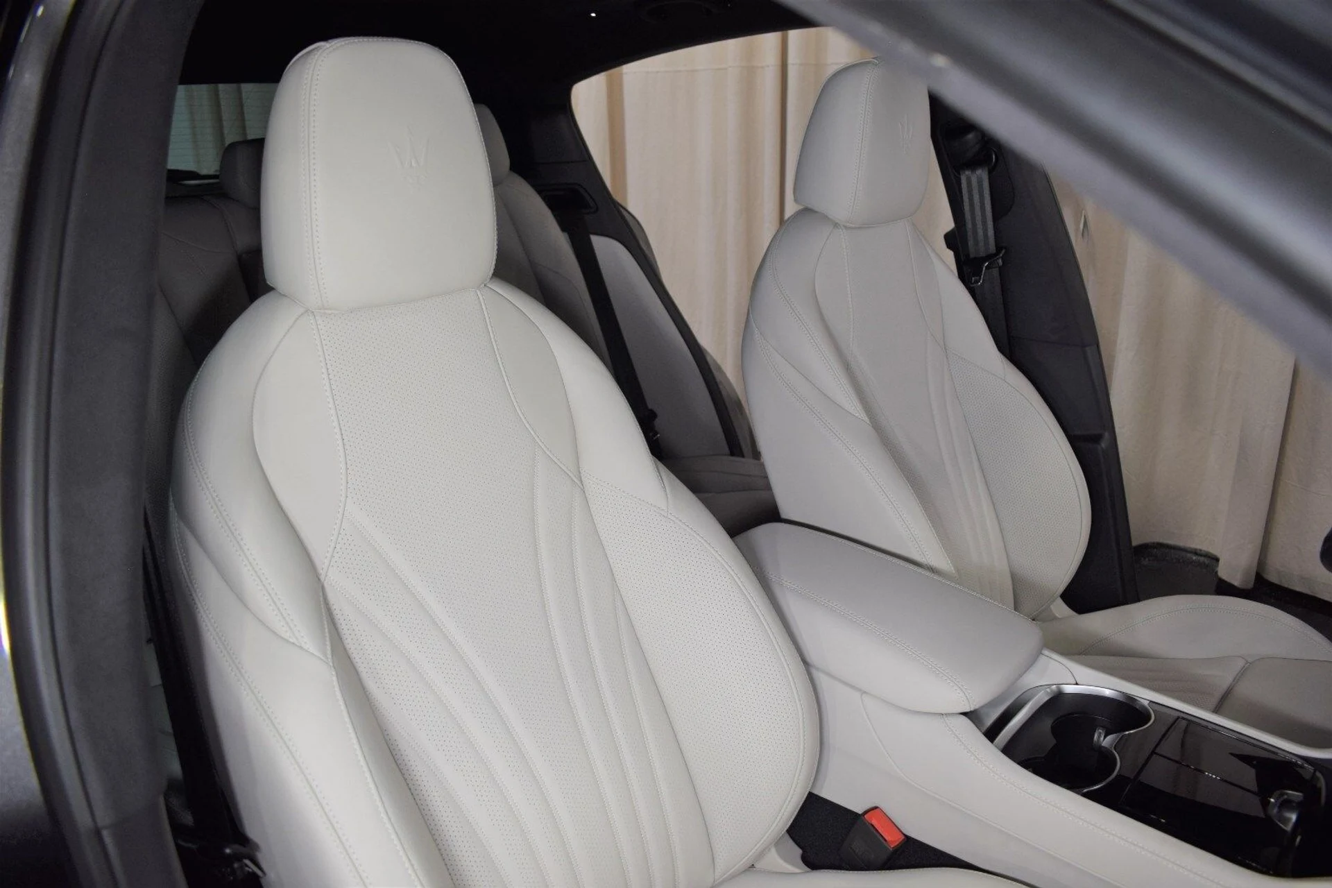 mph020_3867626931_6b2403a452f3aaa6288f0f9e18b65290x_1520063361