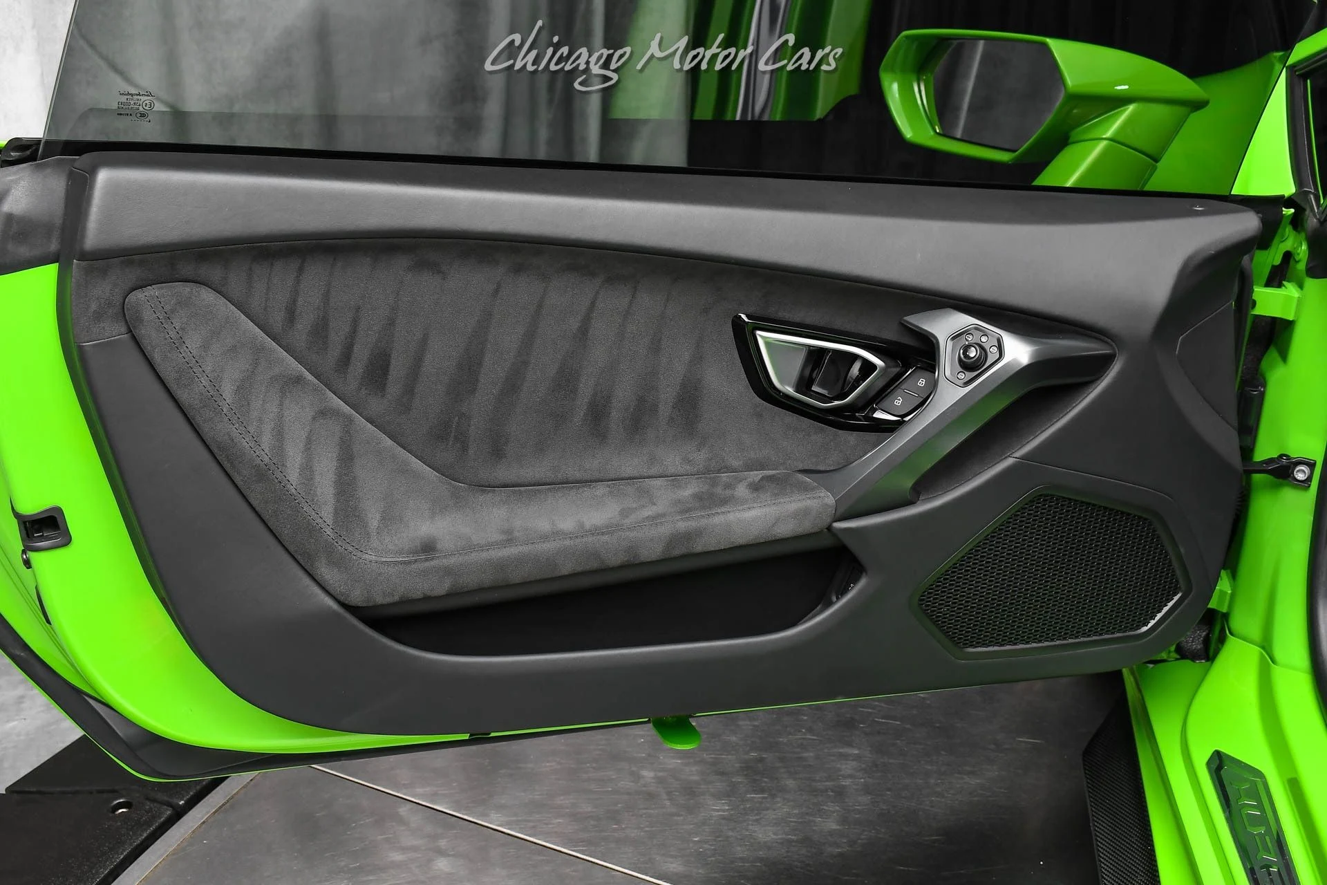 mph020_386985966_13494_p21_l_f0f9da6ffb