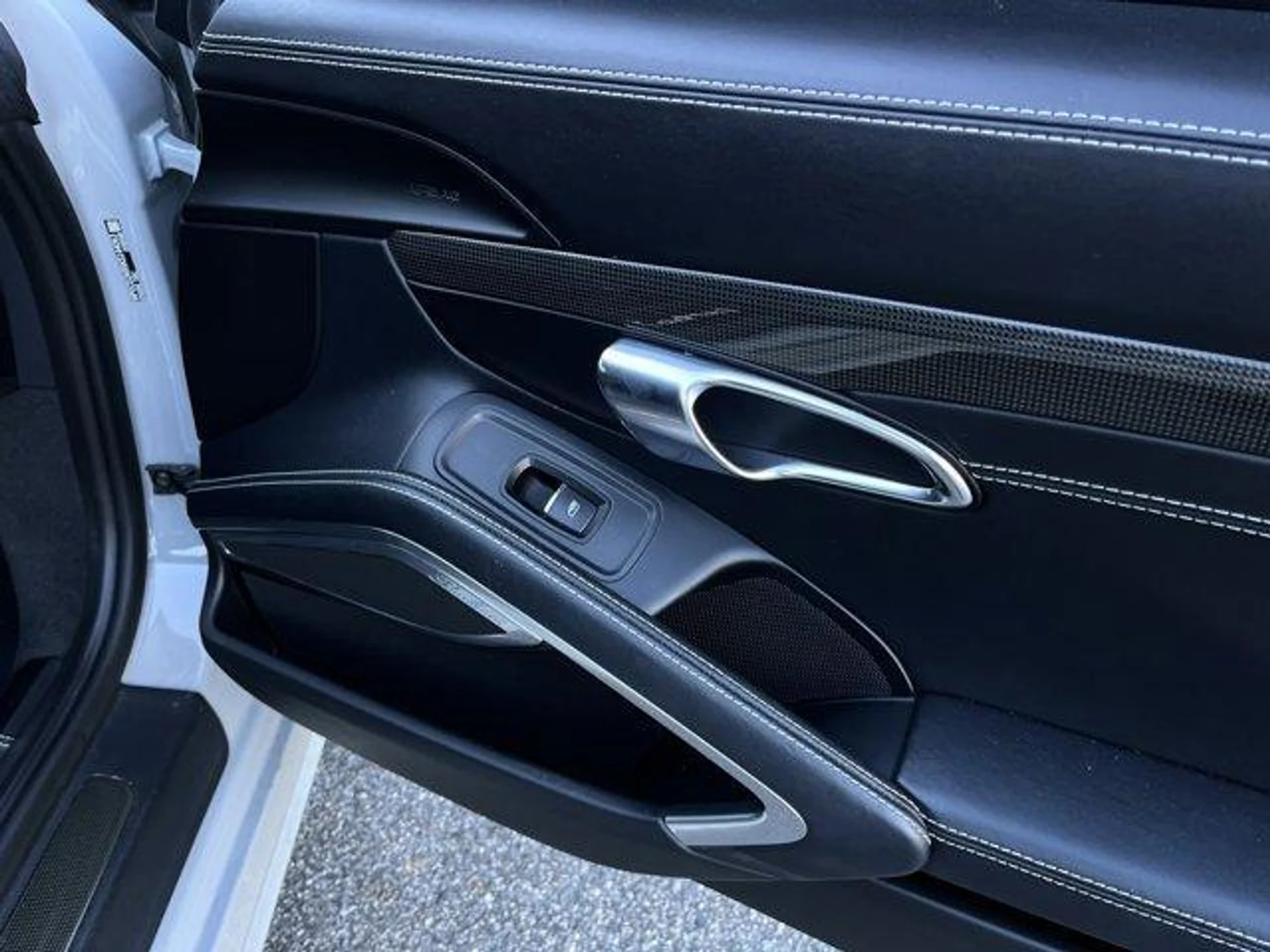 mph020_3872672276_UQ_5_XUXE_Em_Iql_Bzf_Jgi8_JD_Qy_Ogo_fbdec80000