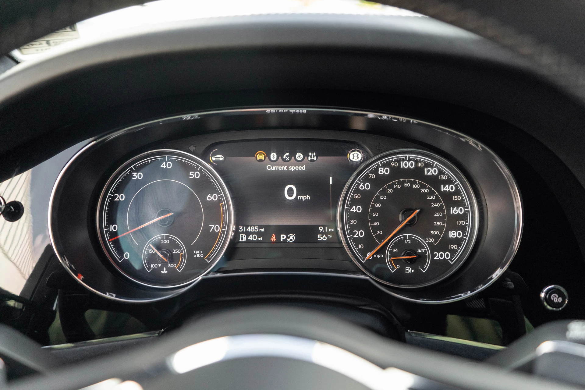 mph020_3877386447_21_015032b1b6