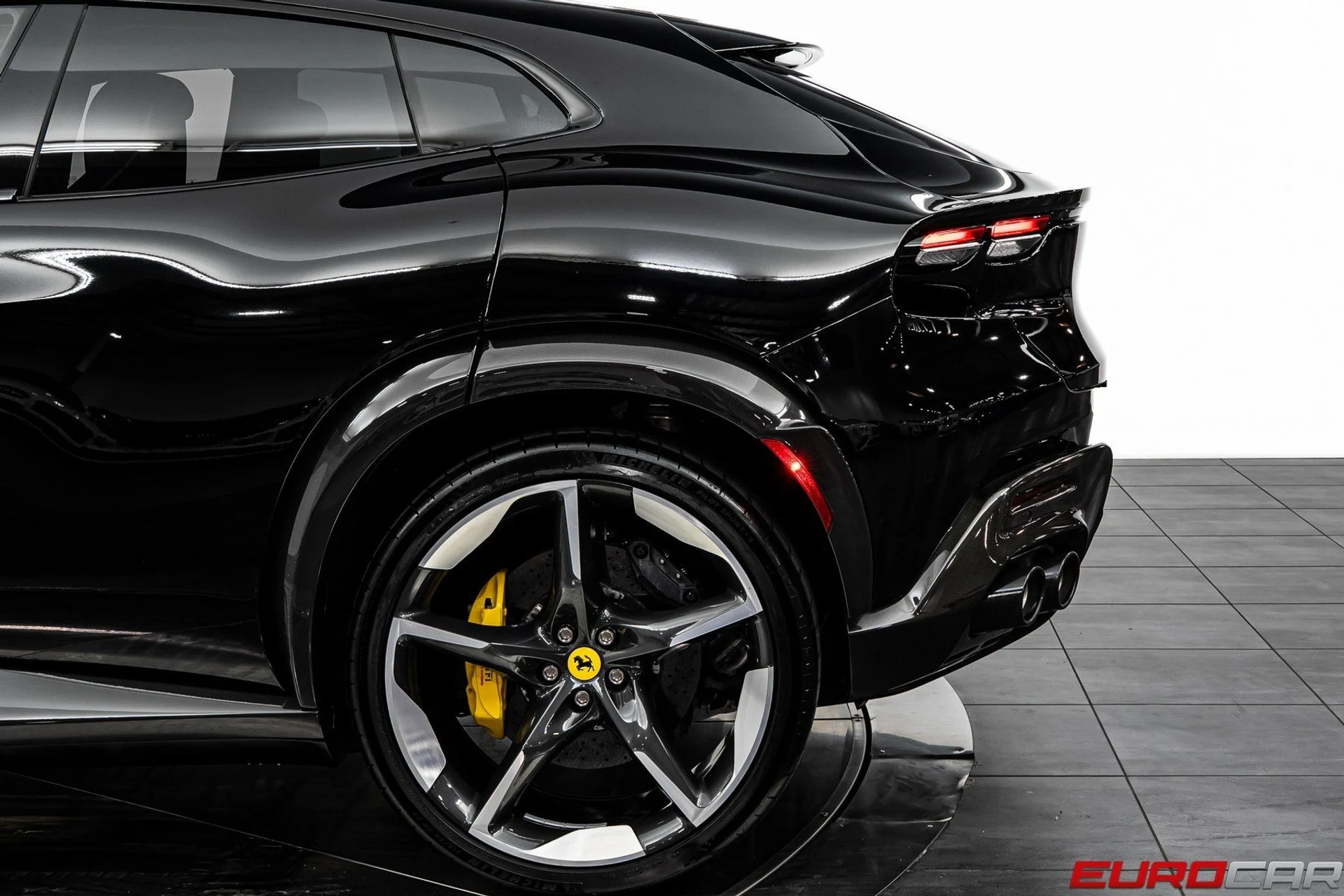 mph020_3885041706_image_21_55245d8079