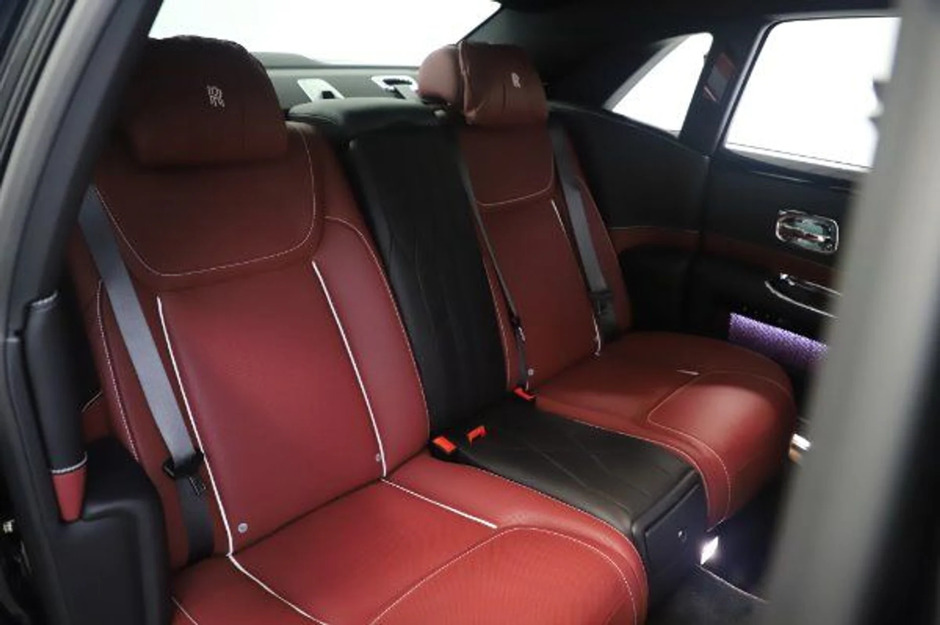 mph020_3890286653_Used_2020_Rolls_Royce_Ghost_8cf0599a98