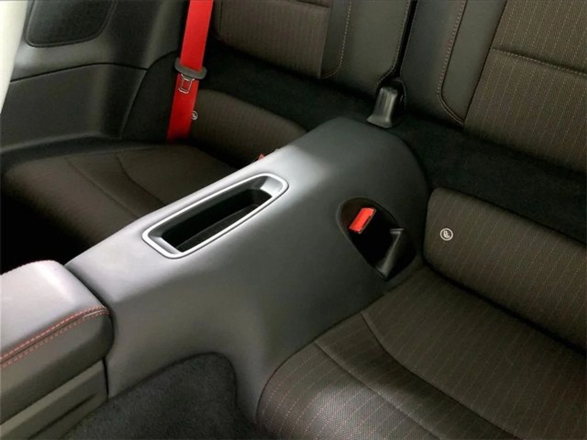 mph020_3891769355_ce1d7448da0b0714249a8612ef814785_a9f5e746f9