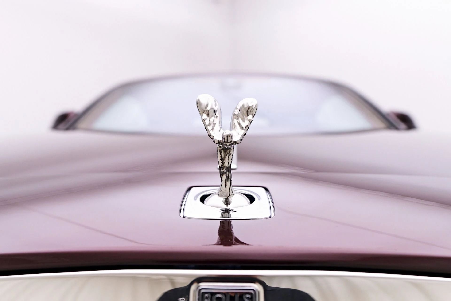 mph020_3894653867_Used_2015_Rolls_Royce_Wraith_Base_1757113592_5ea596f439