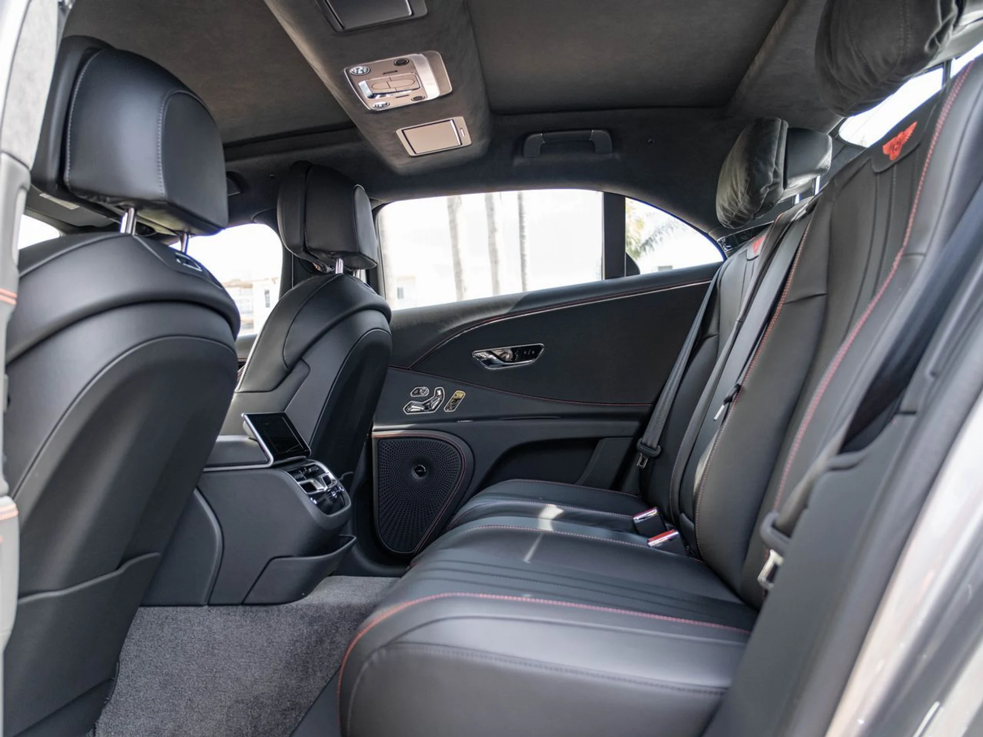 mph020_3900478993_4b90e7d69b8c4b9e0723fd8bf802a608x_51f0482c1e