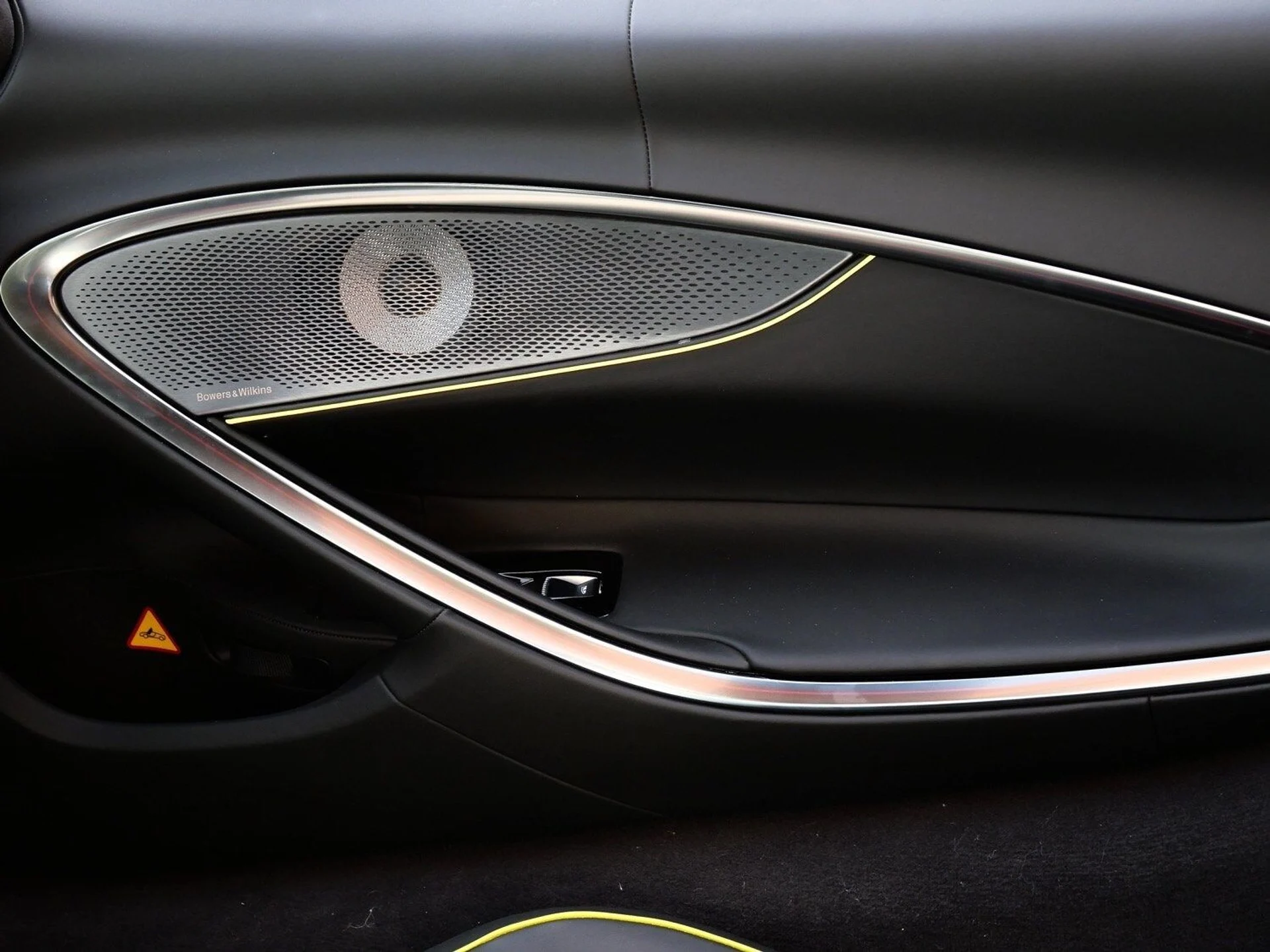 mph020_3901518840_db8fee67b6b33af3cbffd927821011e4x_c86aaa2f03