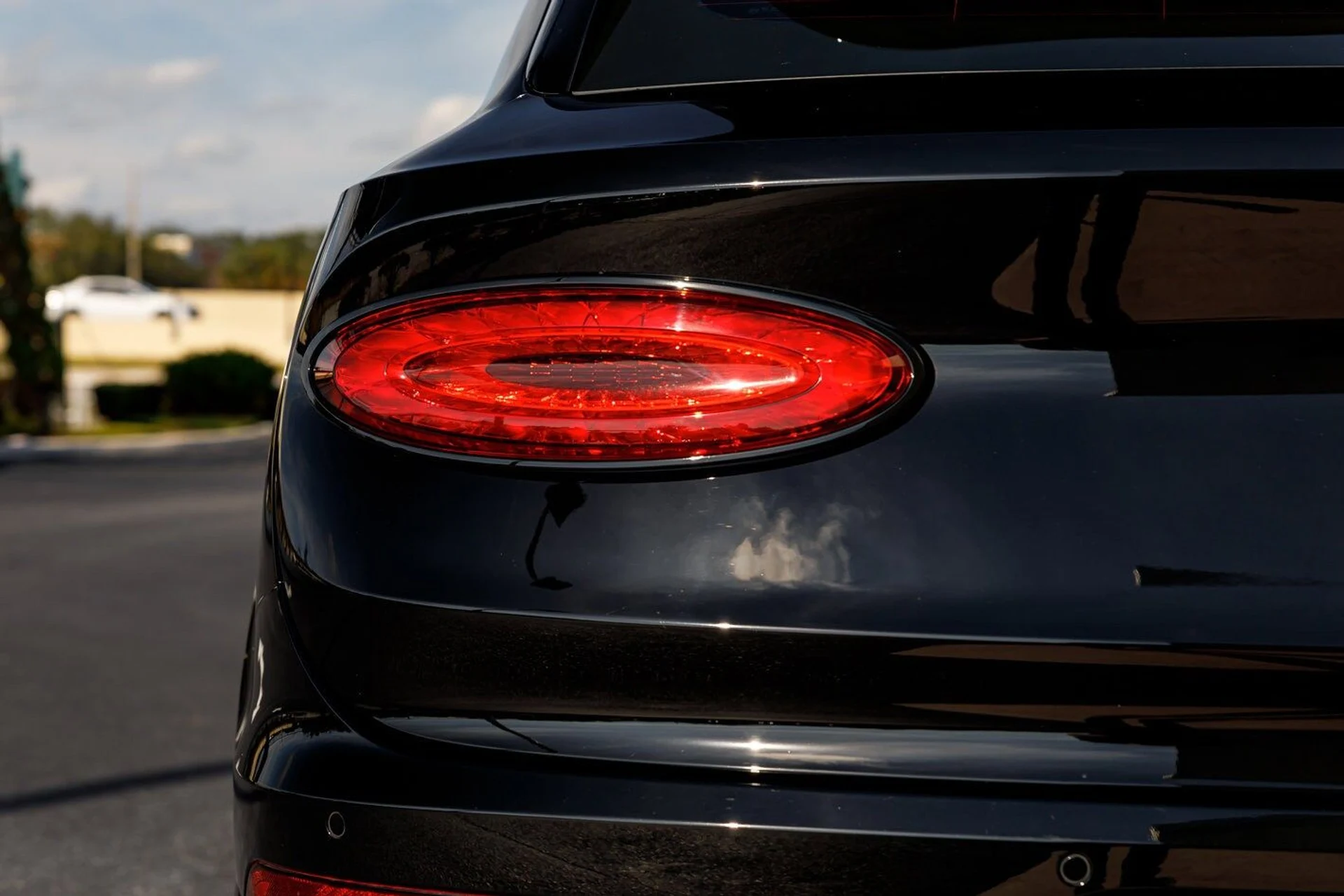 mph020_3903703821_c7485b2393f96bf3aba64e7445acd082x_1957d3c822