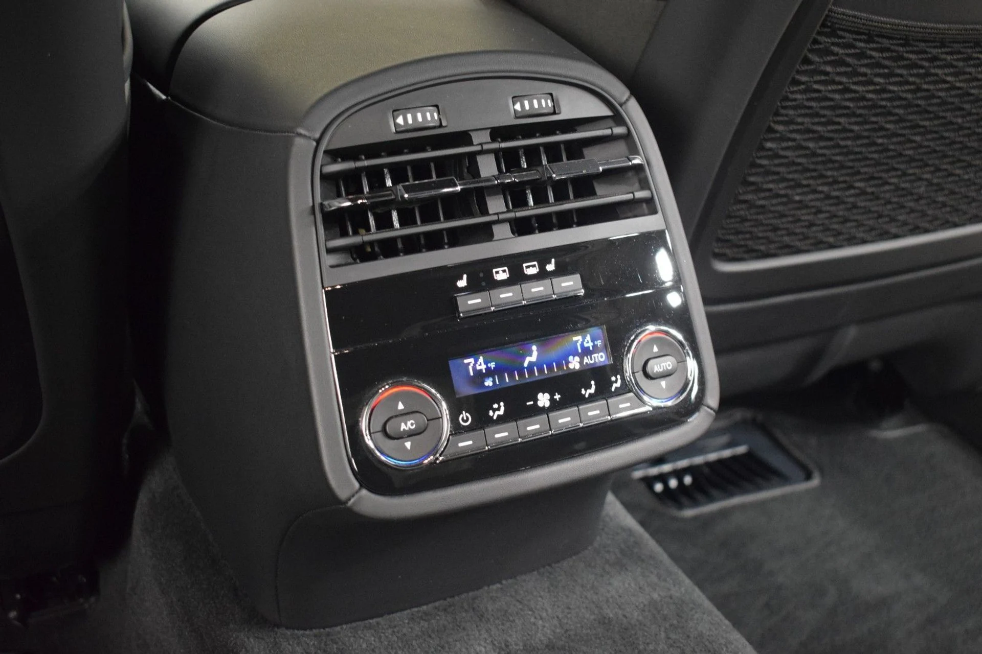 mph020_3903806640_15e6490b2ef9b40c277ef1846ee353eex_62d29727be