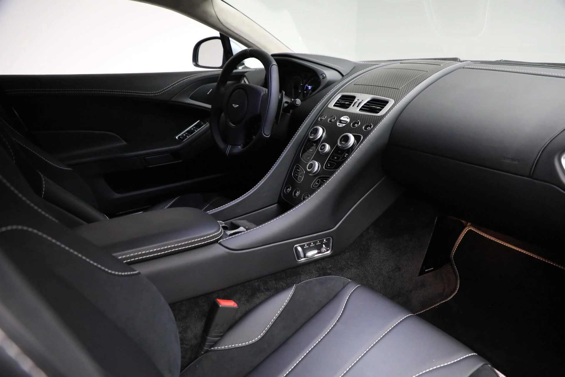 mph020_3904807913_Used_2014_Aston_Martin_Vanquish_475257d277
