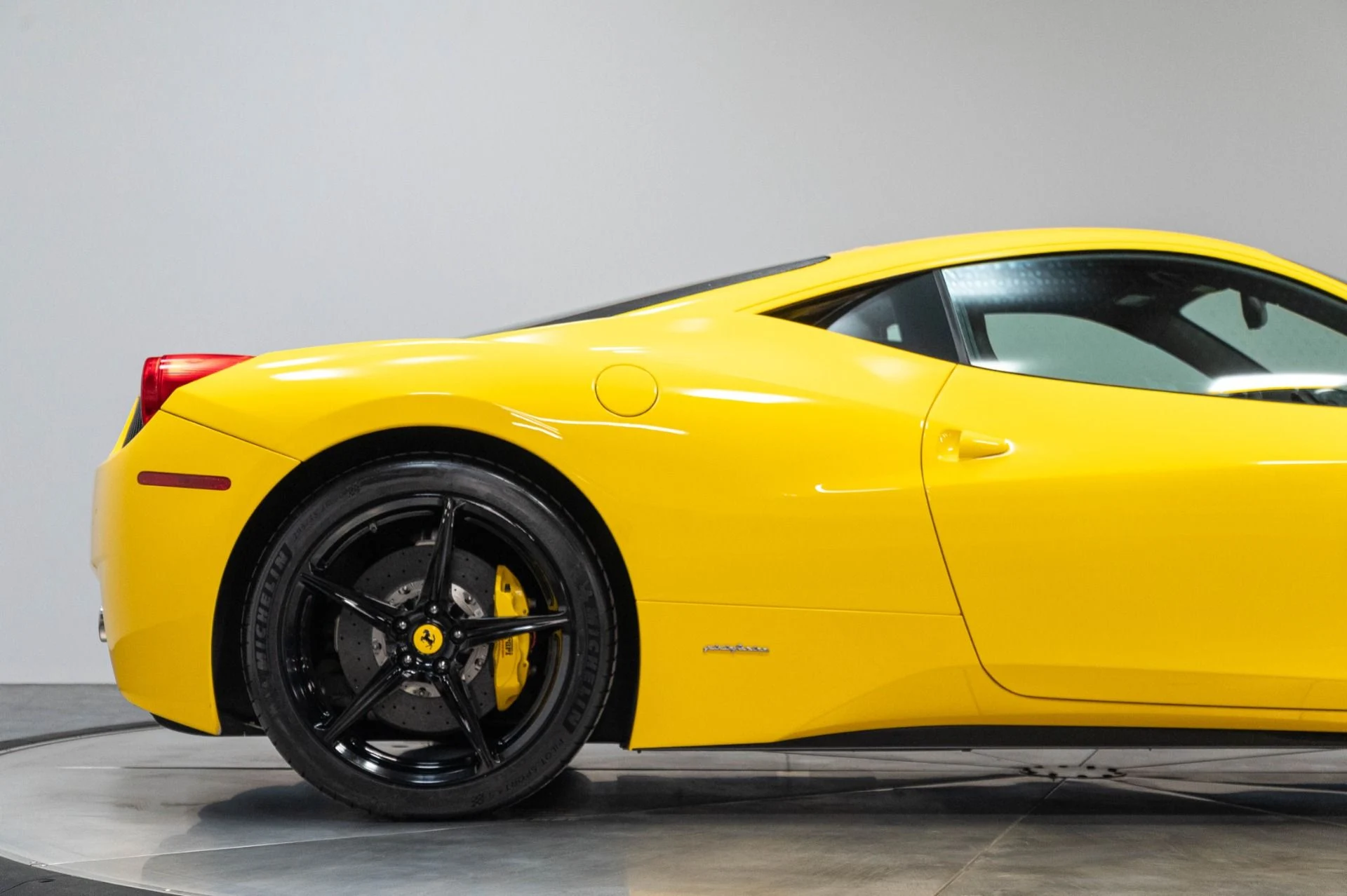 mph020_3906752943_Used_2010_Ferrari_458_Italia_1783118419_718ab88c97