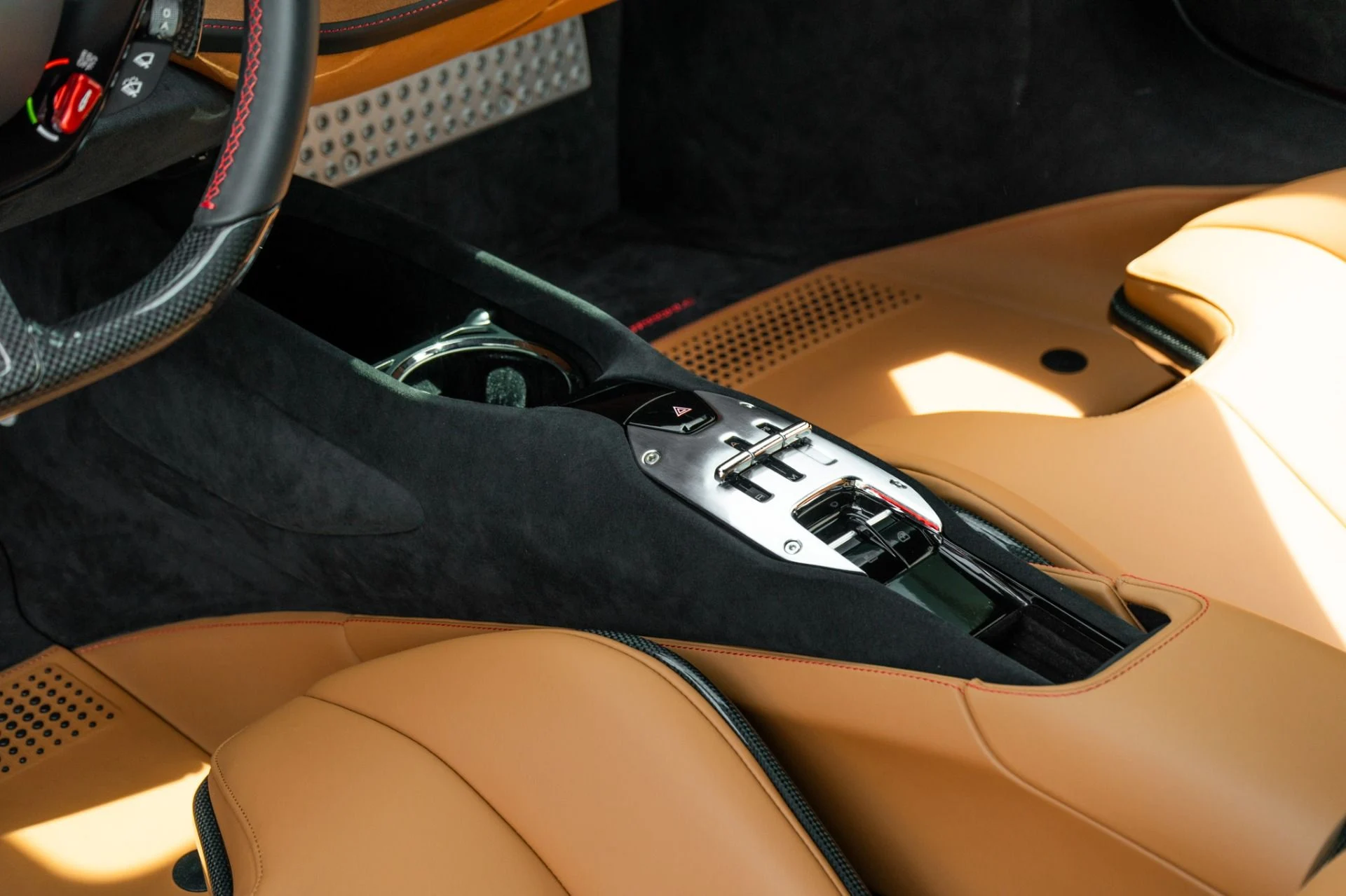 mph020_391585742_Used_2023_Ferrari_SF_90_Stradale_1753986434_cec3132b7b