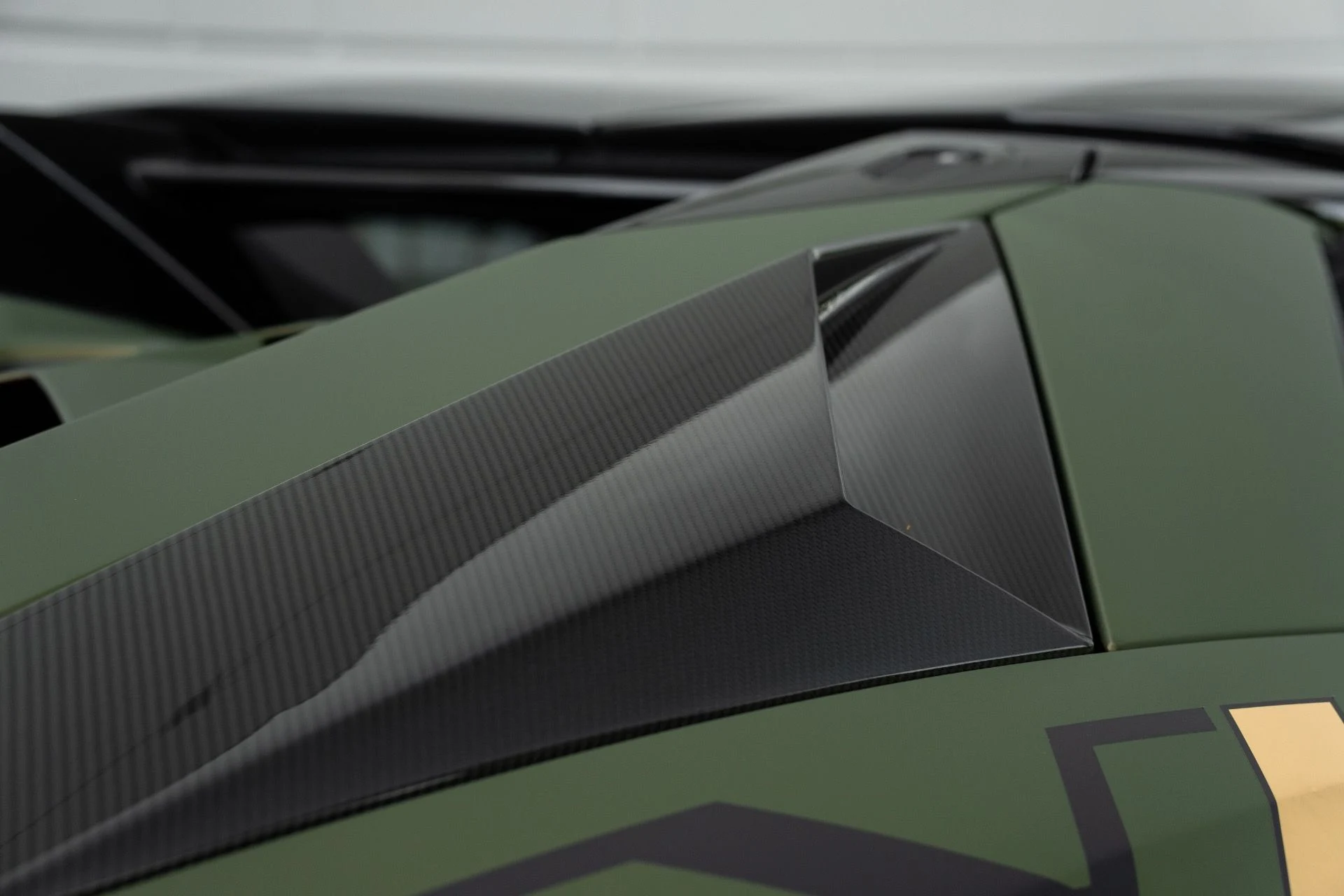 mph020_391691247_Used_2021_Lamborghini_Aventador_LP_770_4_SVJ_Roadster_1773716701_c3d3bfbb3f