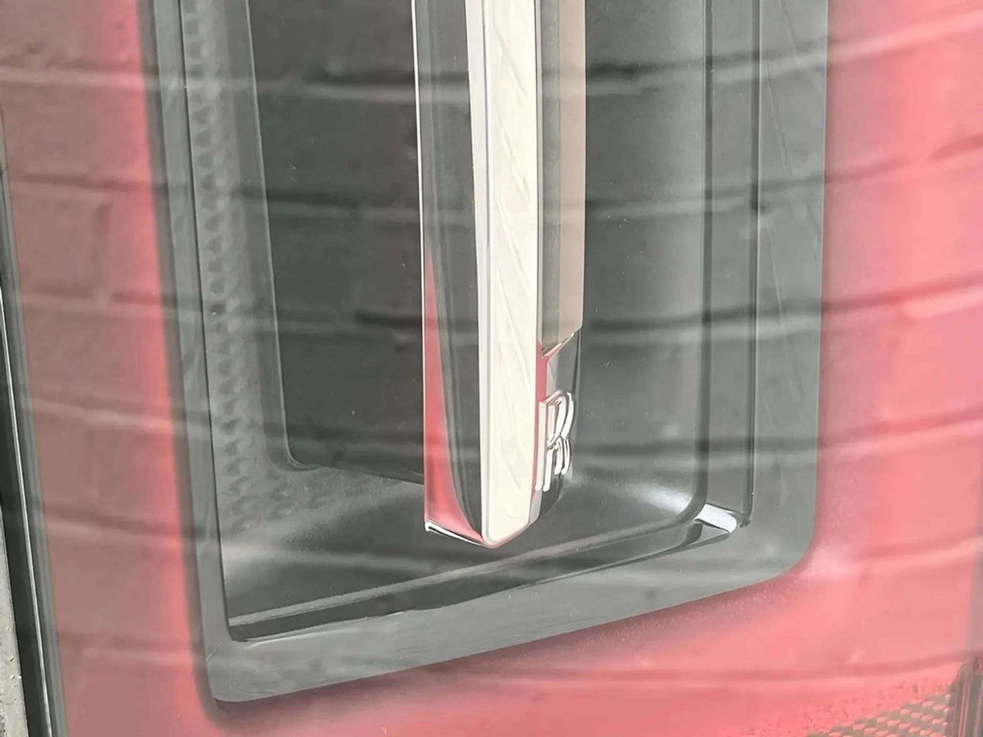 mph020_3921609215_02ys1z87qf4xj3p21hpc8bpcy9dw_933d3bd9fc