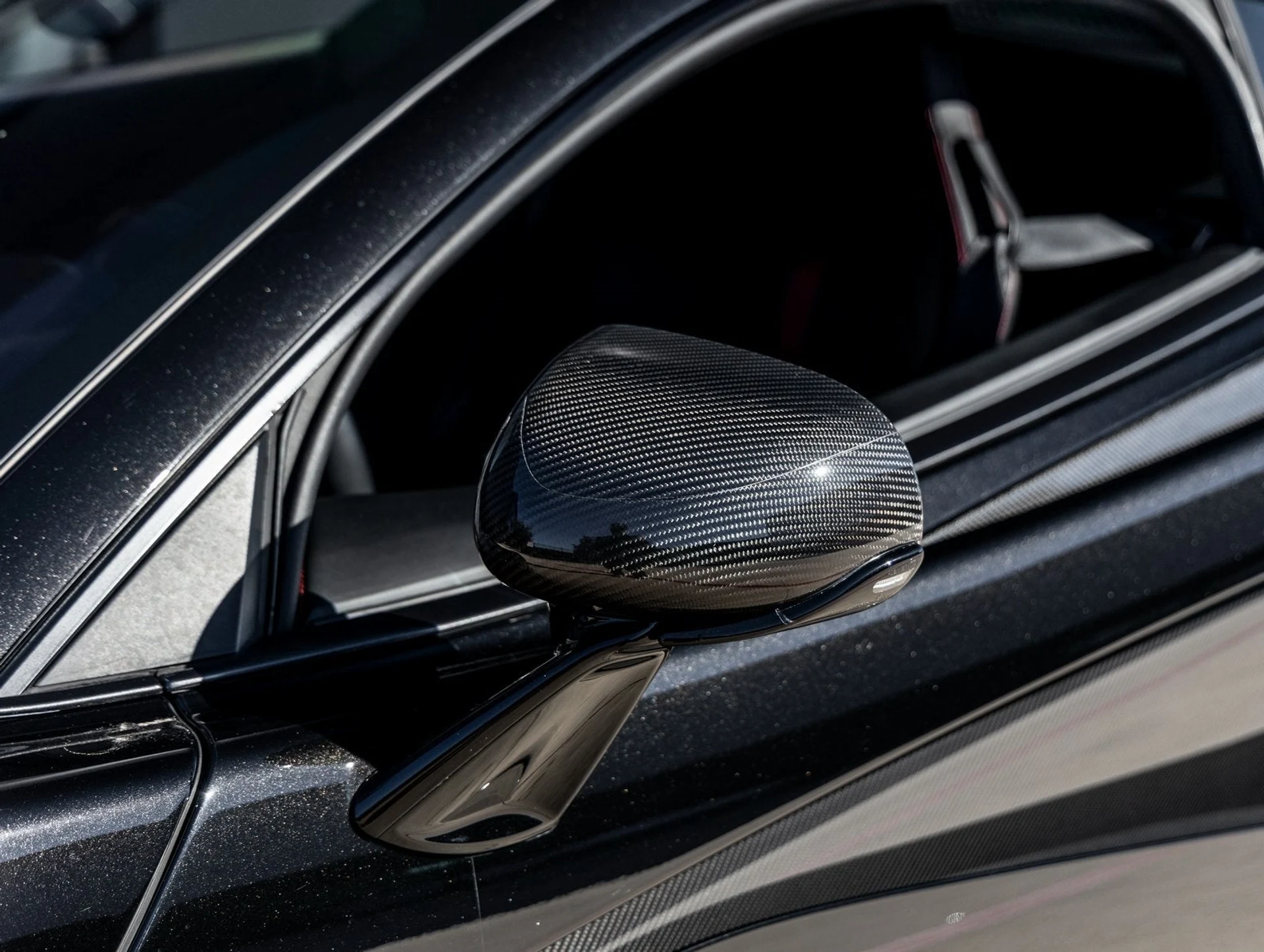 mph020_392173167_21_d8f9907354