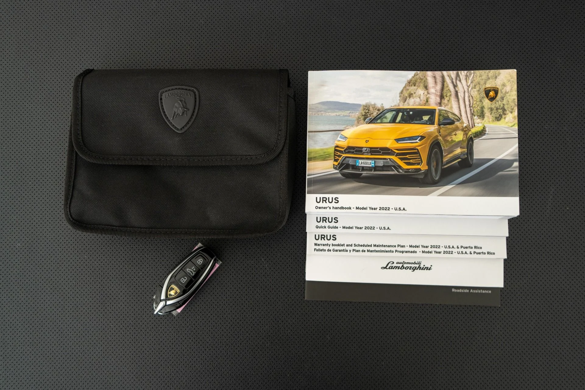 mph020_3929385369_Used_2022_Lamborghini_Urus_1778007764_4c507d85b6