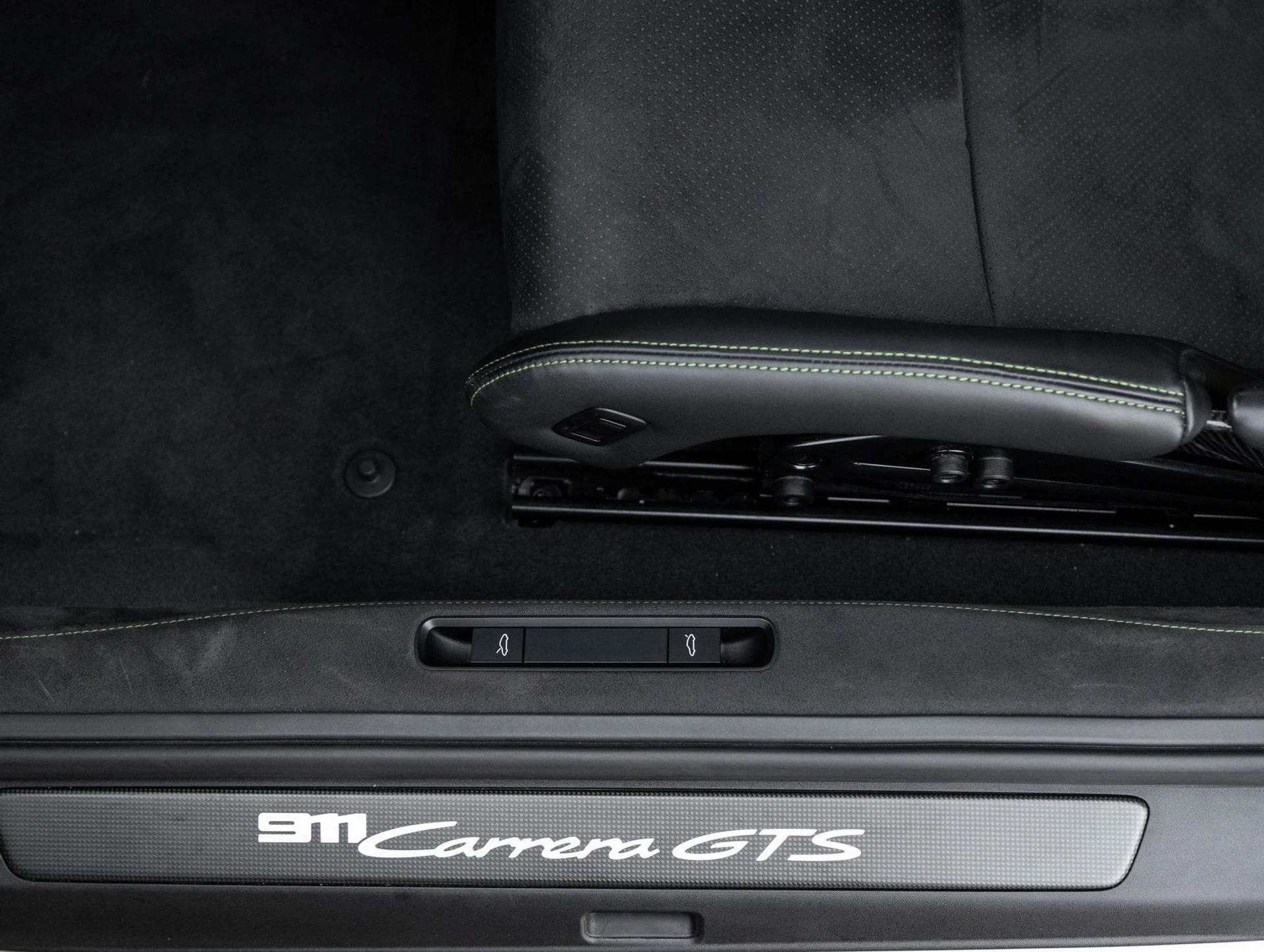 mph020_3933108188_21_defc1f9dcd