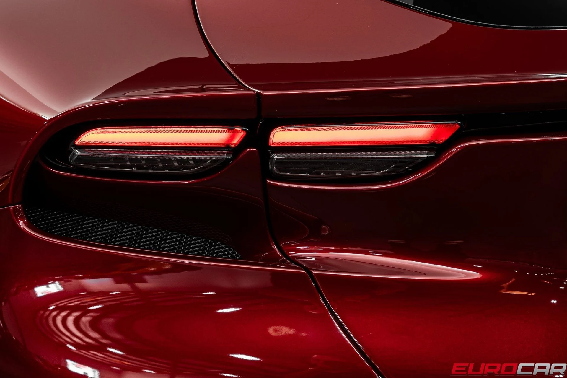 mph020_3936916234_image_21_55317e1fbe