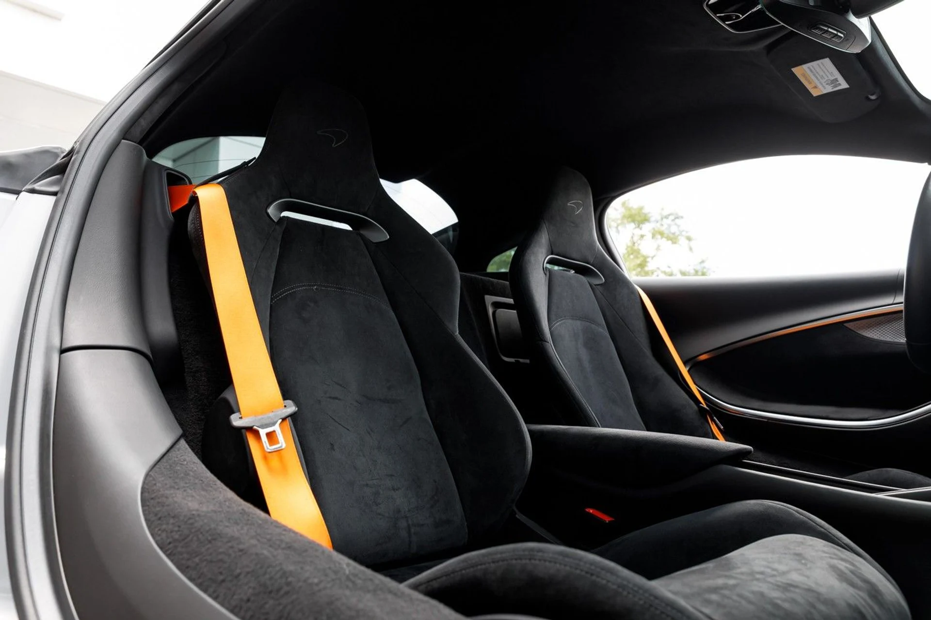 mph020_3939935515_614_p21_l_0e7f38b108