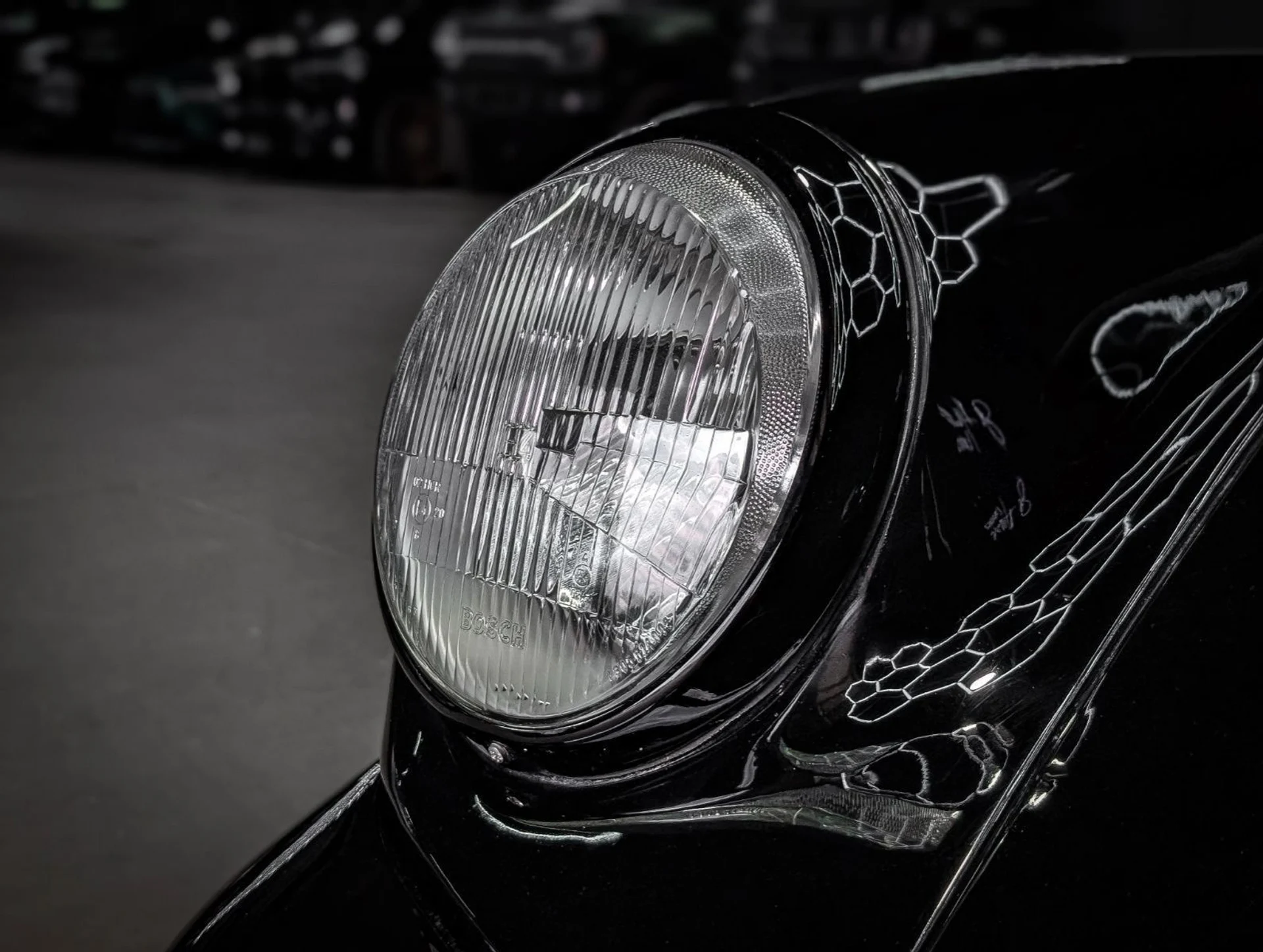 mph020_3947018193_36435187_08230_1979_porsche_911_048_739cb1dc72