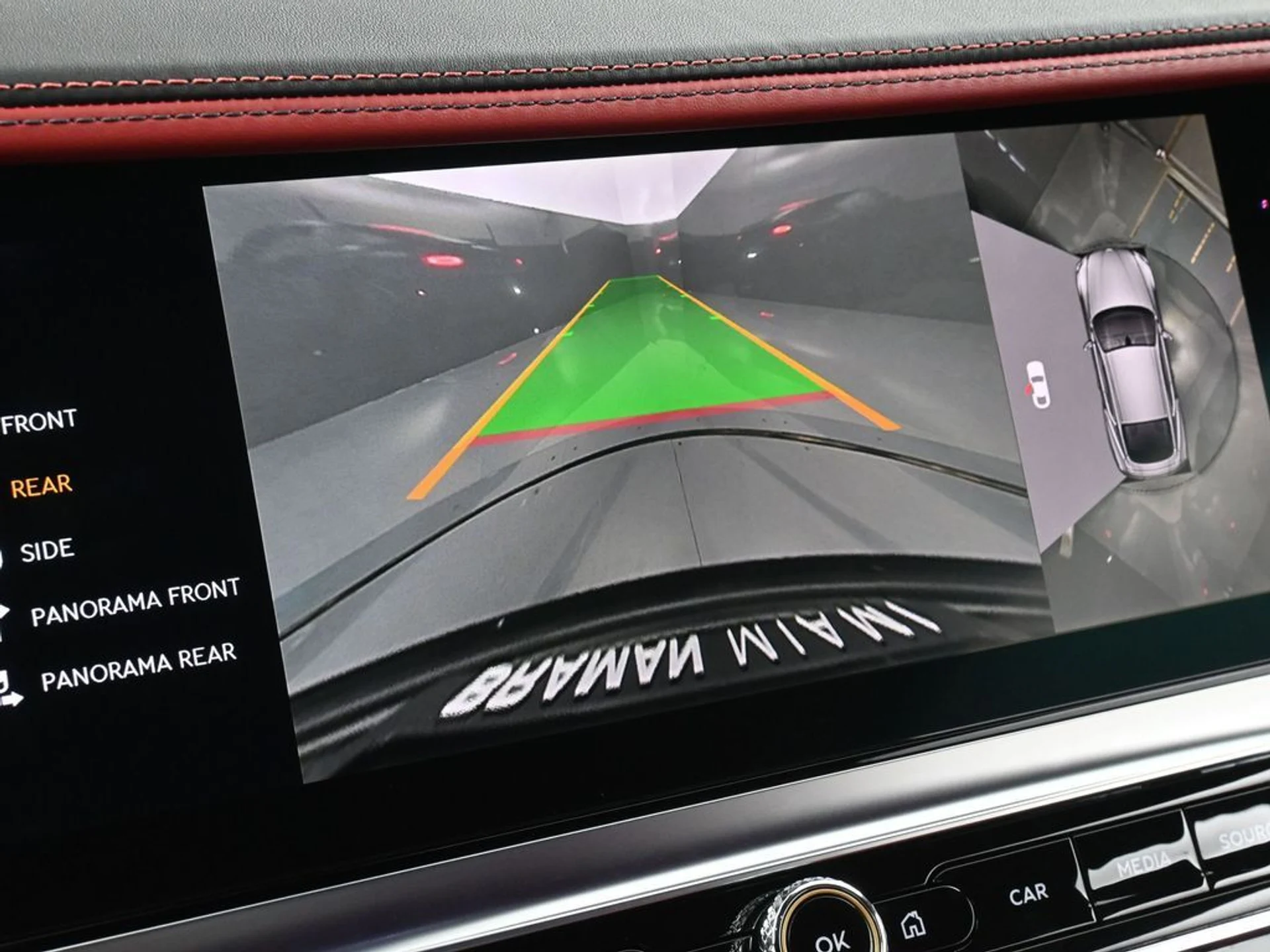 mph020_3948744158_0ad386b1b828518143d6cd7caa1ee977x_6f425a5d4d