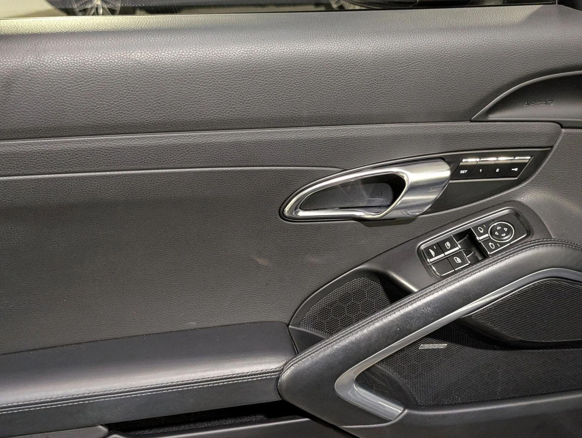 mph020_3952378938_a71445d476c5bb39a303eb7efe1eda49x_2c8012e50f