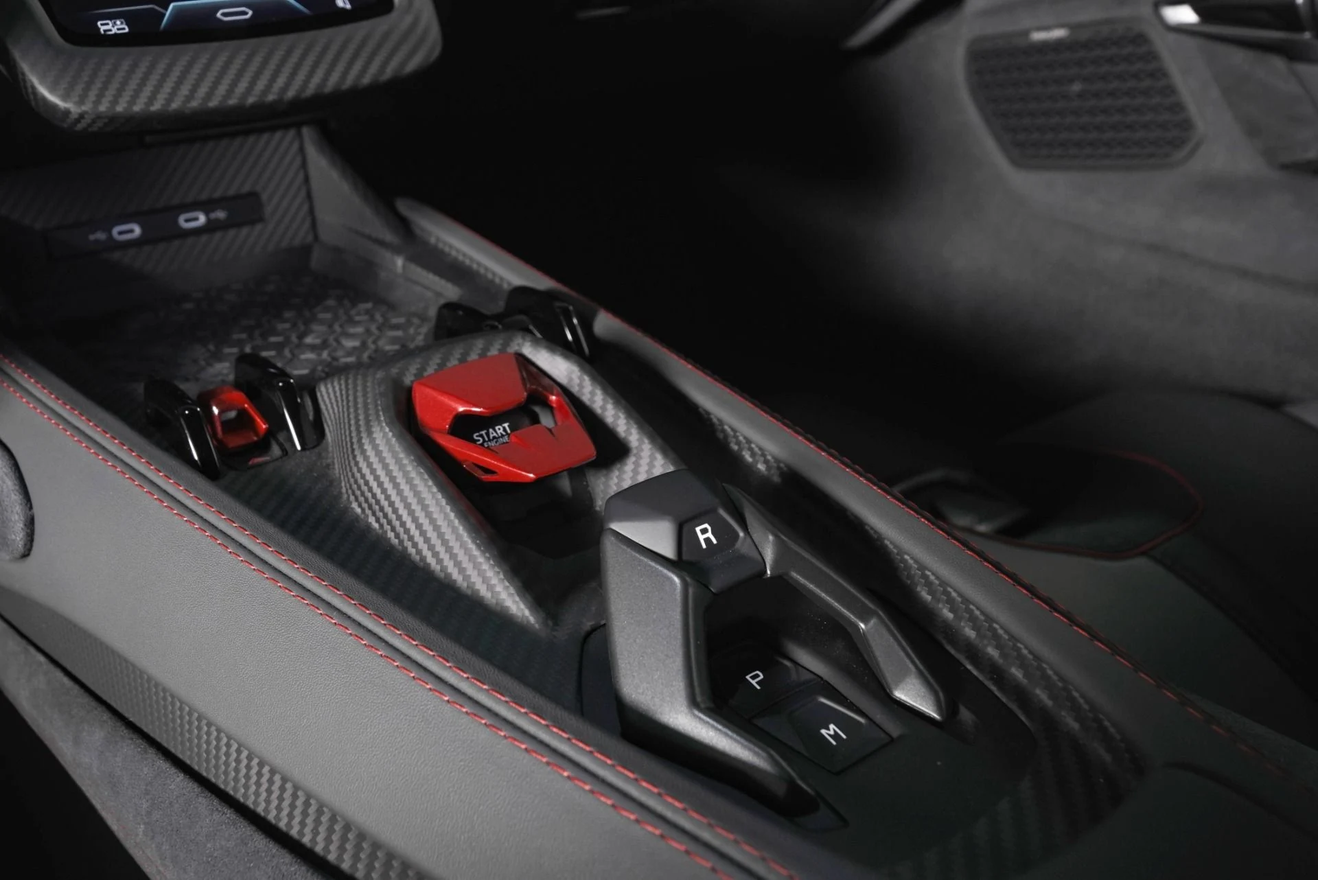 mph020_3952754349_New_2026_Lamborghini_Revuelto_Base_1785345857_ca1cc87b48