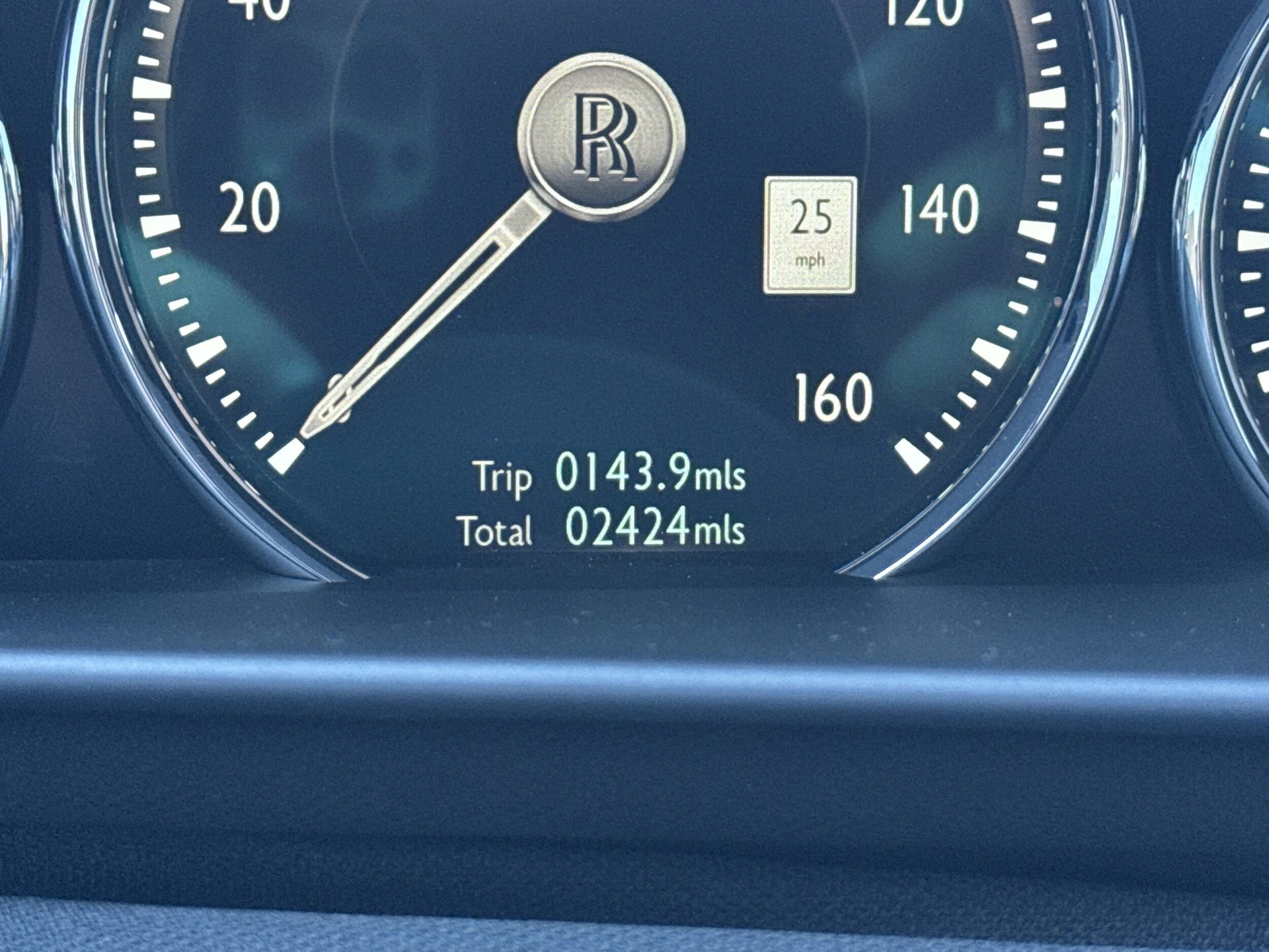 mph020_3957718371_be654a44d91485891558e9fb154444eax_284c3353ff