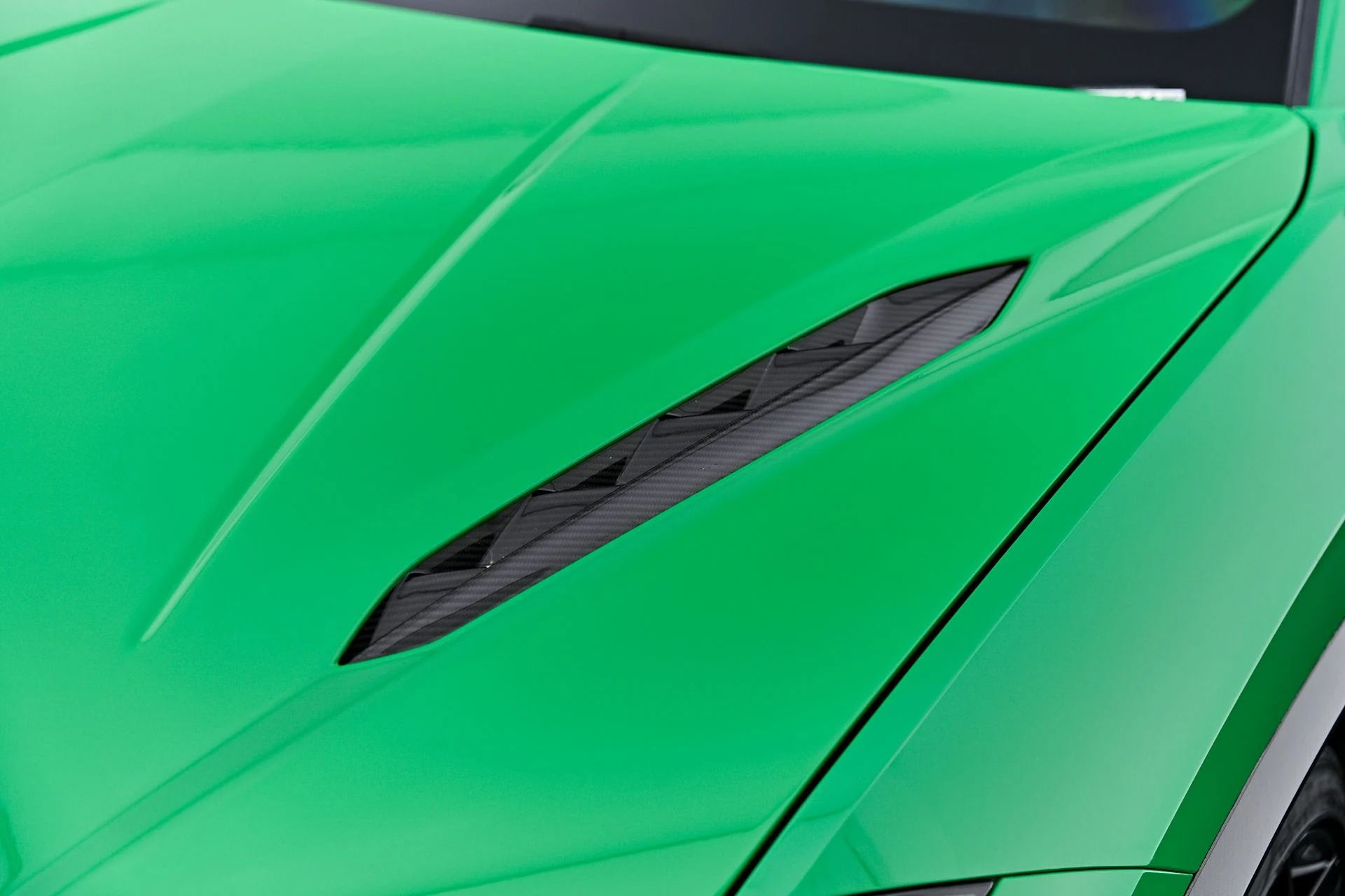 mph020_395896375_Used_2023_Lamborghini_Urus_Performante_1788571129_cd20000e08