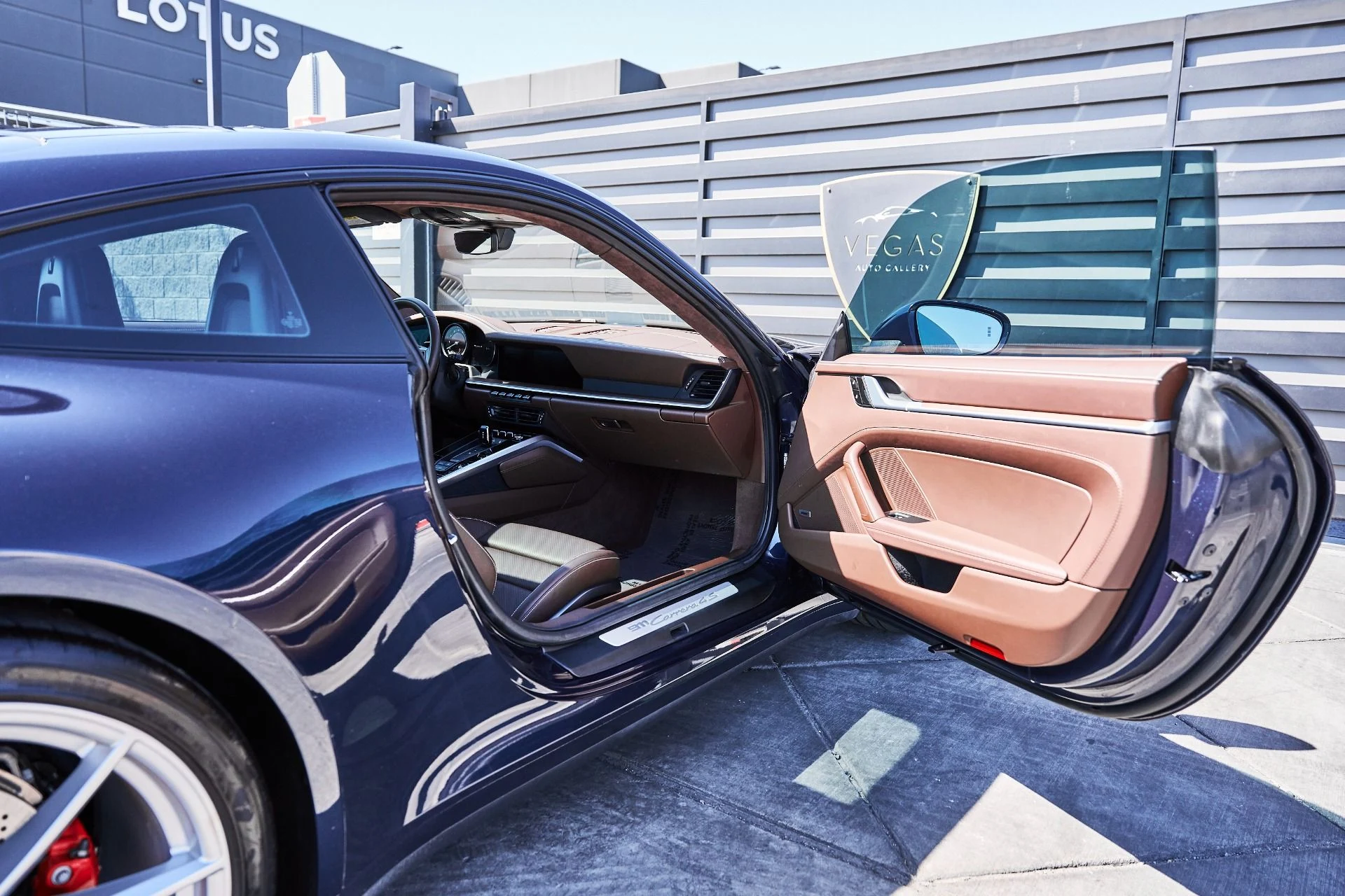 mph020_3966853105_Used_2020_Porsche_911_Carrera_4_S_1774720031_dad7acf2e6